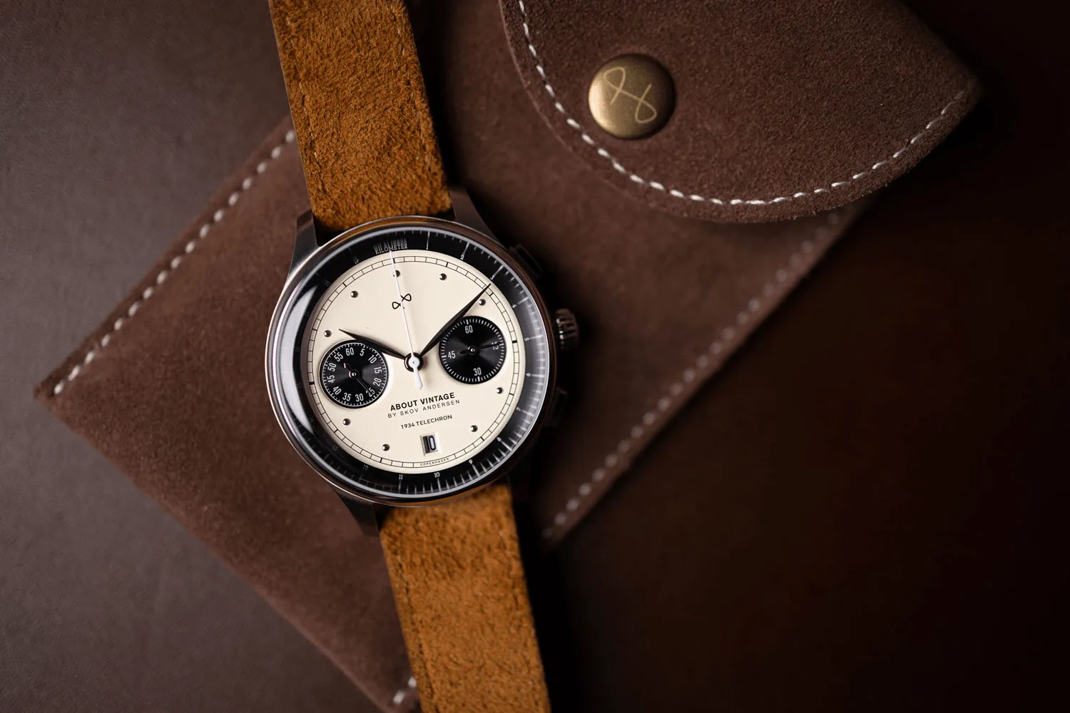 1934 Telechron, Steel / Off White & Black