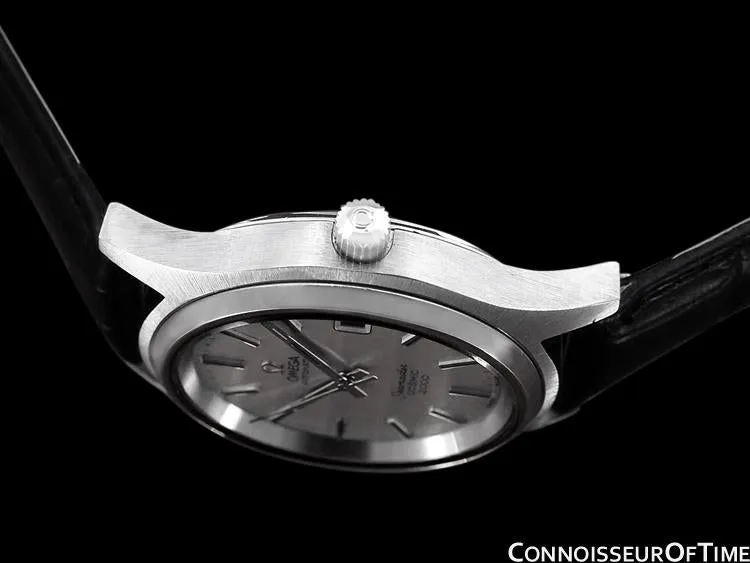 1970's Omega Seamaster Cosmic 2000 Vintage Retro Mens Dive Watch, Date - Stainless Steel