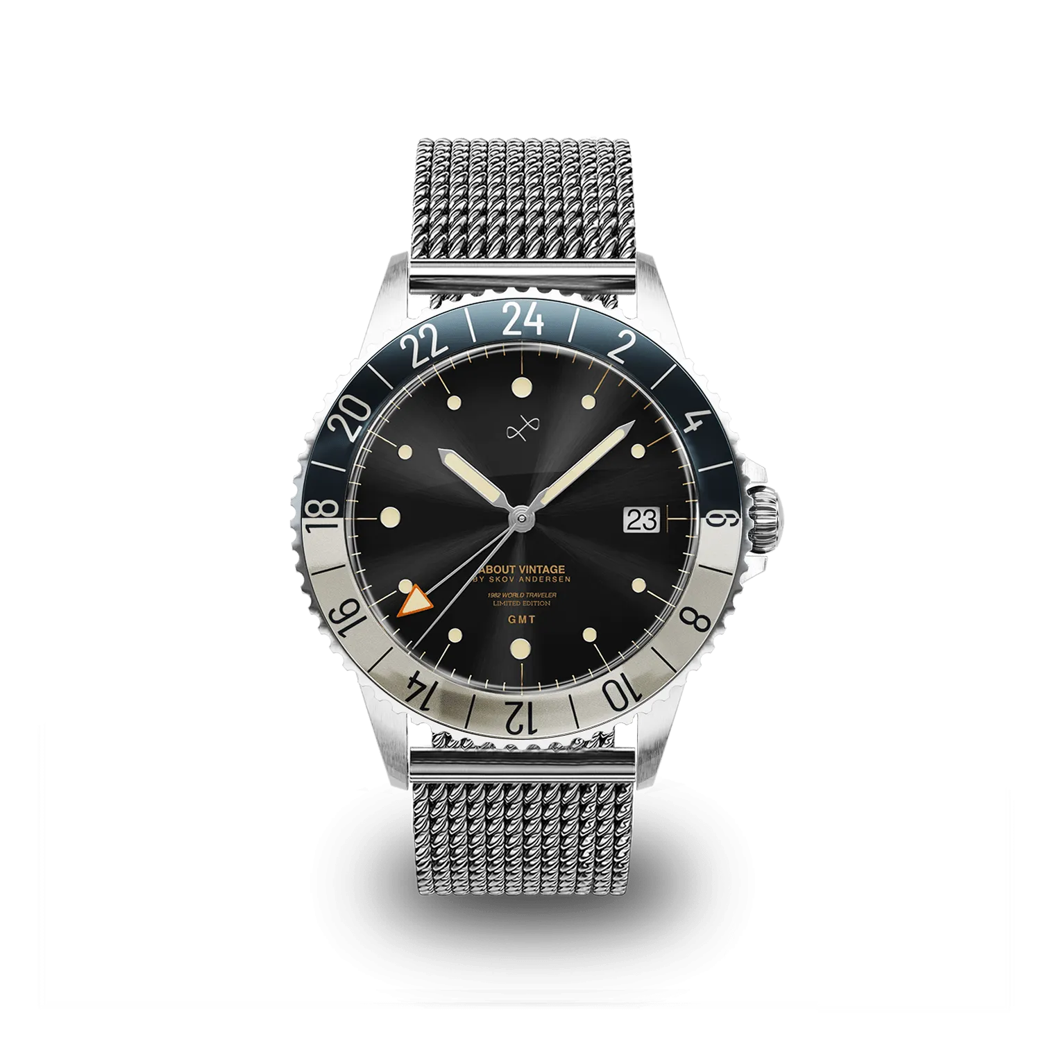 1982 GMT World Traveler, Steel / Dark Blue & Off White