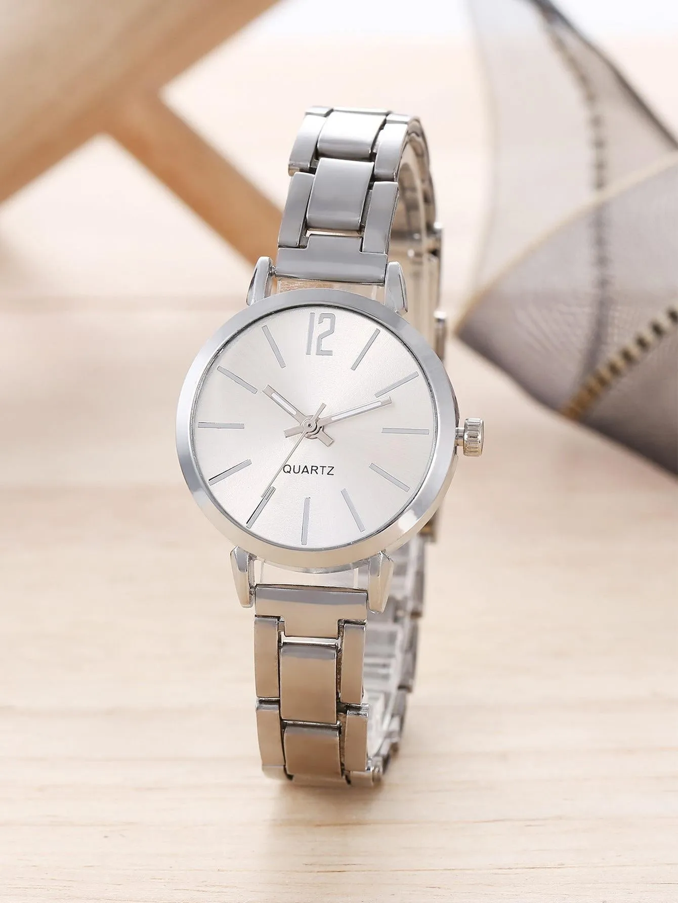 1pc Numeral Detail Quartz Watch & 1pc Bracelet - Silver