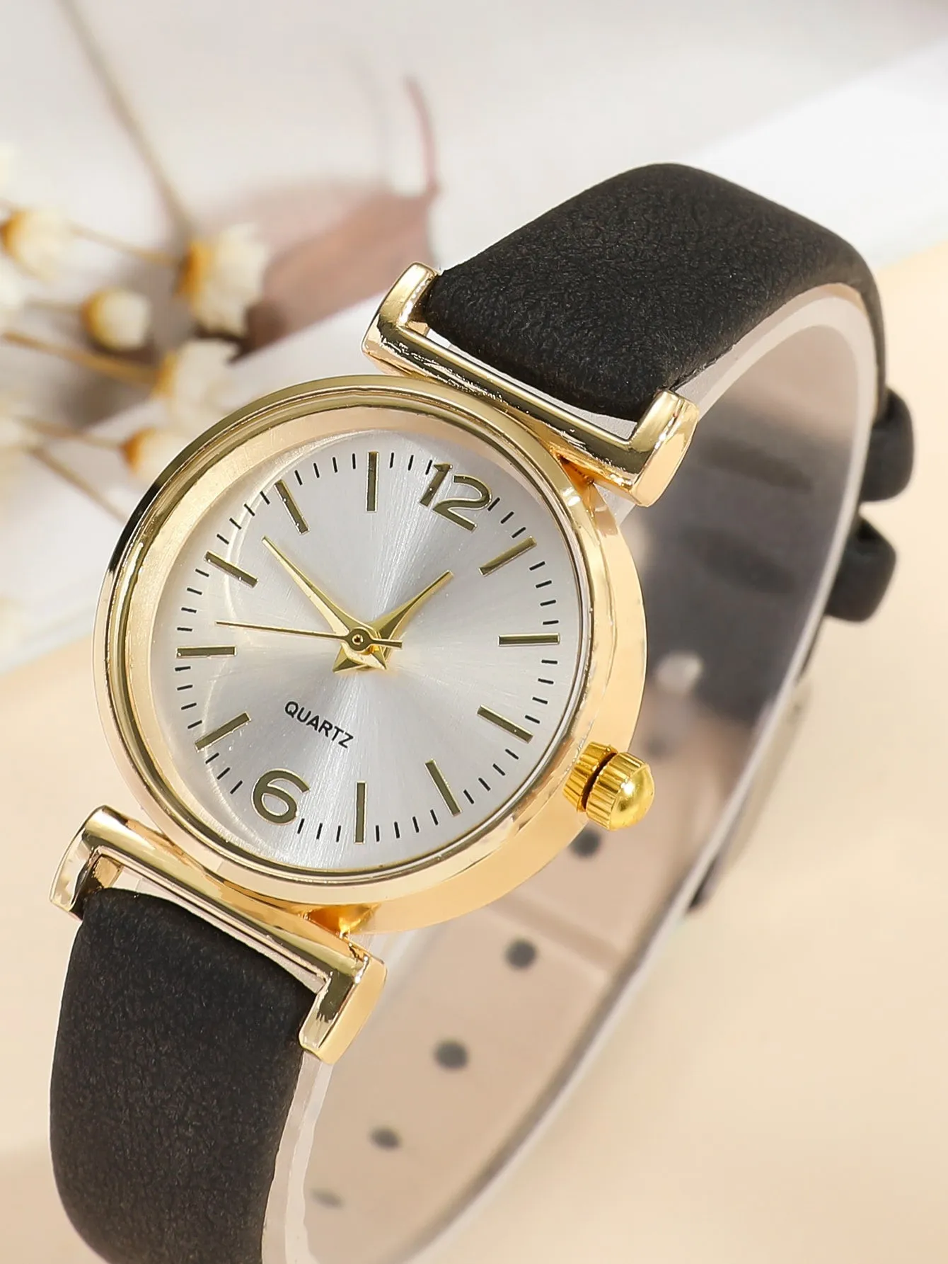 1pc PU Polyurethane Strap Elegant Round Dial Quartz Watch - Black- FD ⚡