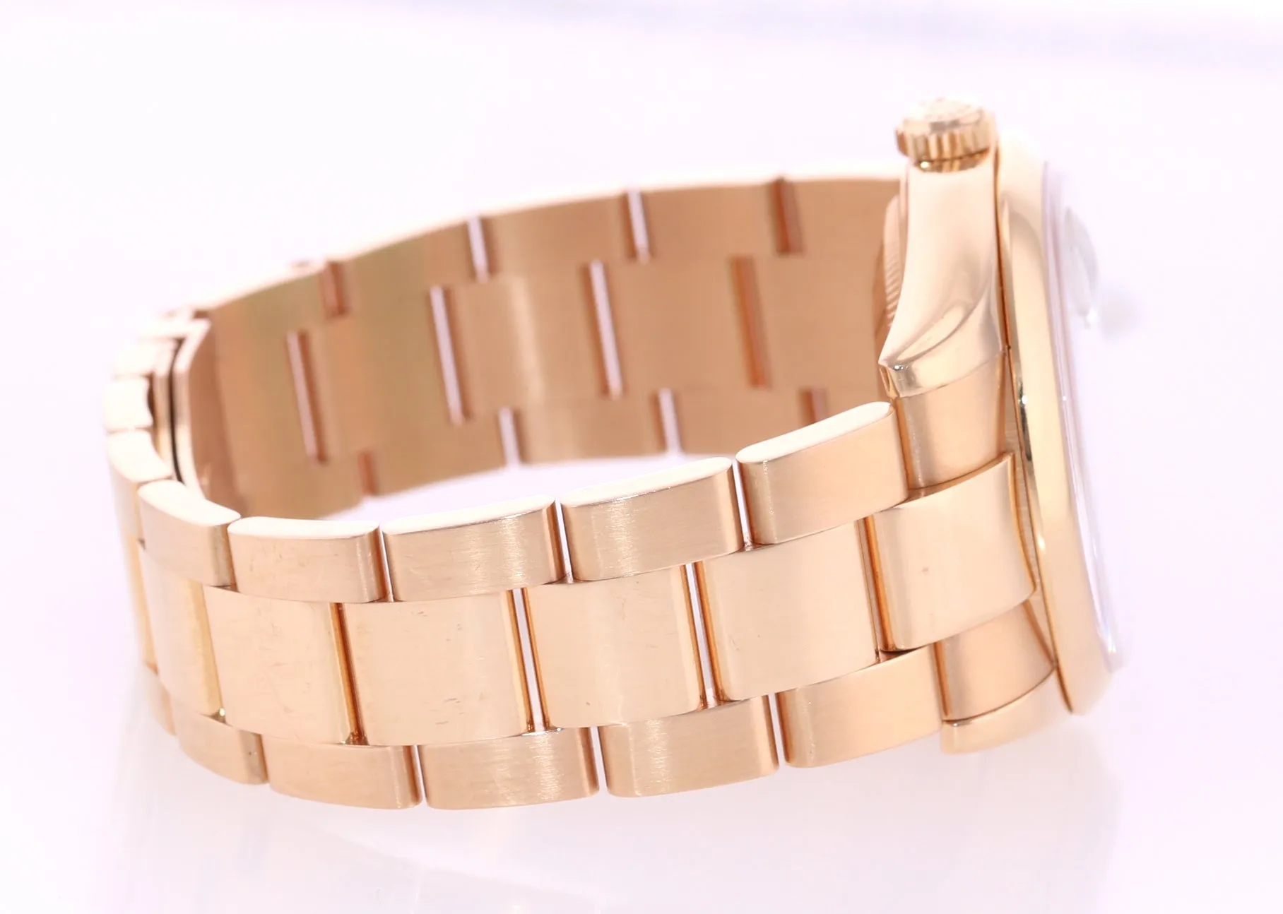 2001 Rolex President Day Date Rose Gold 118205 White Roman Modern Watch Box