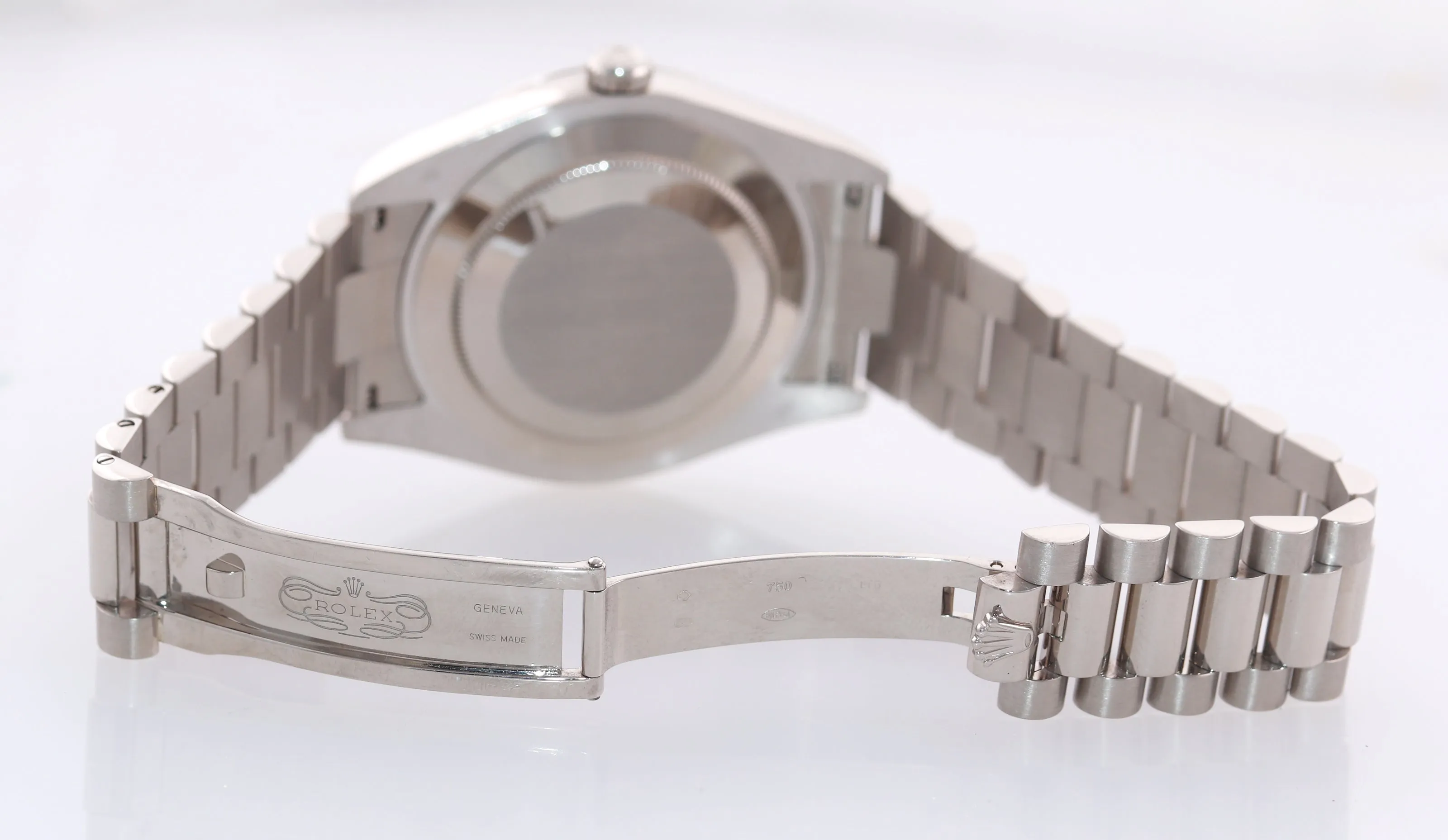 2018 RSC PAPERS Rolex Day Date 2 218239 White Gold 41MM President Watch Box