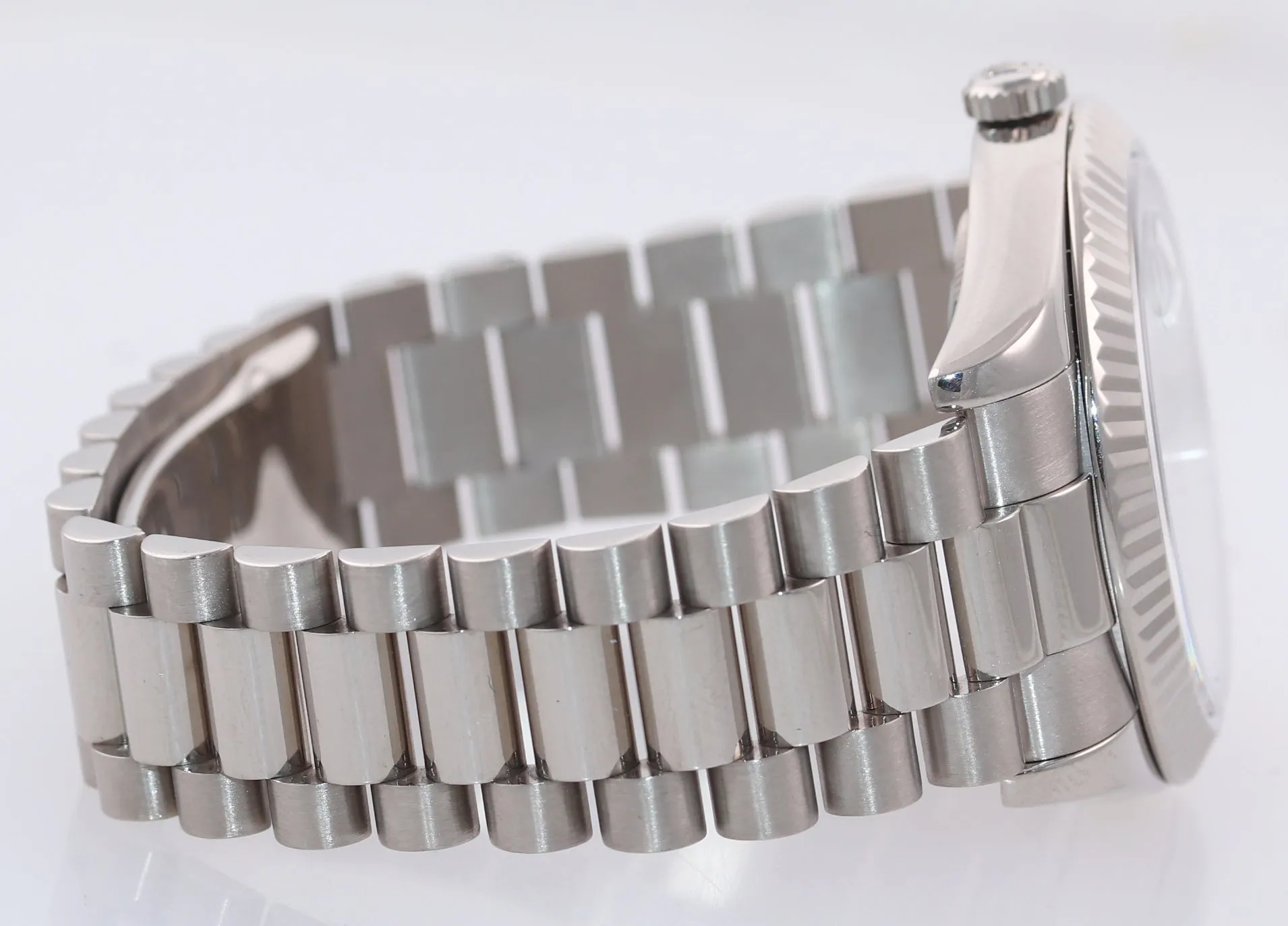 2018 RSC PAPERS Rolex Day Date 2 218239 White Gold 41MM President Watch Box