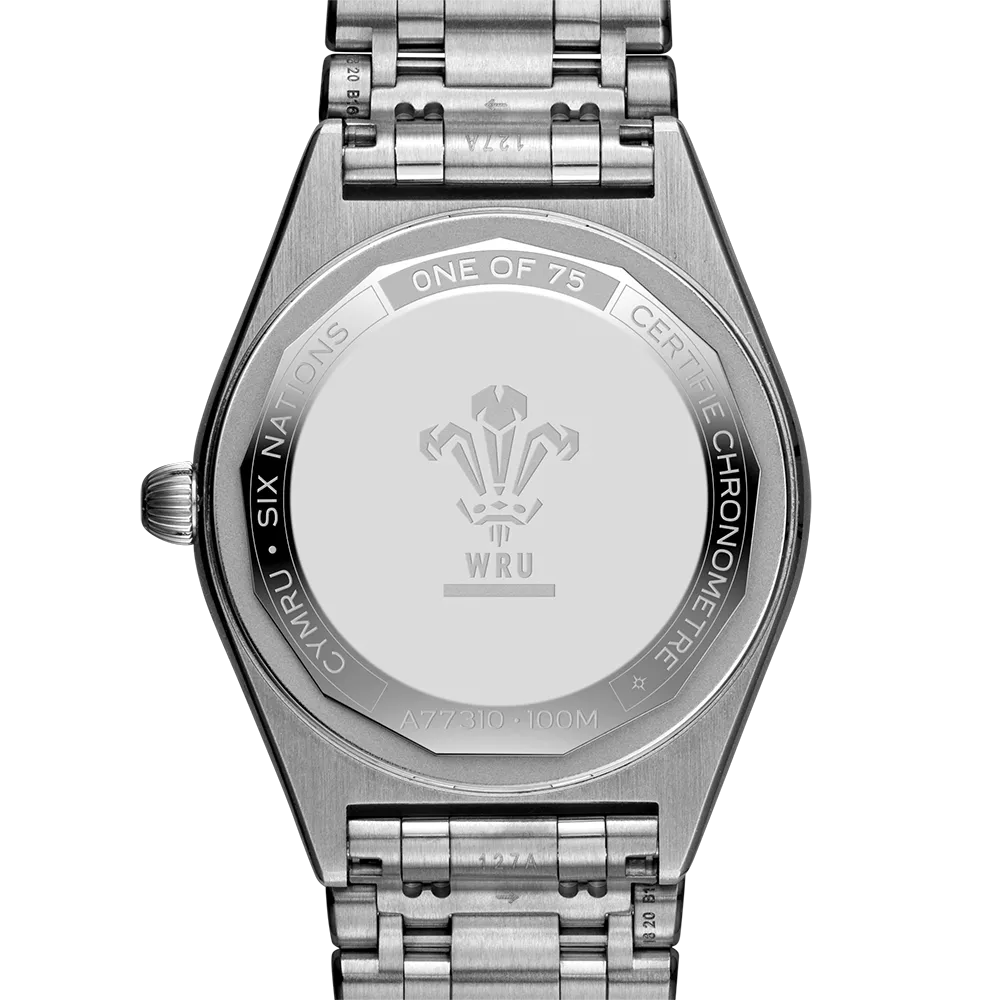 Breitling Chronomat 32 Six Nations Wales A773108A1K1A1