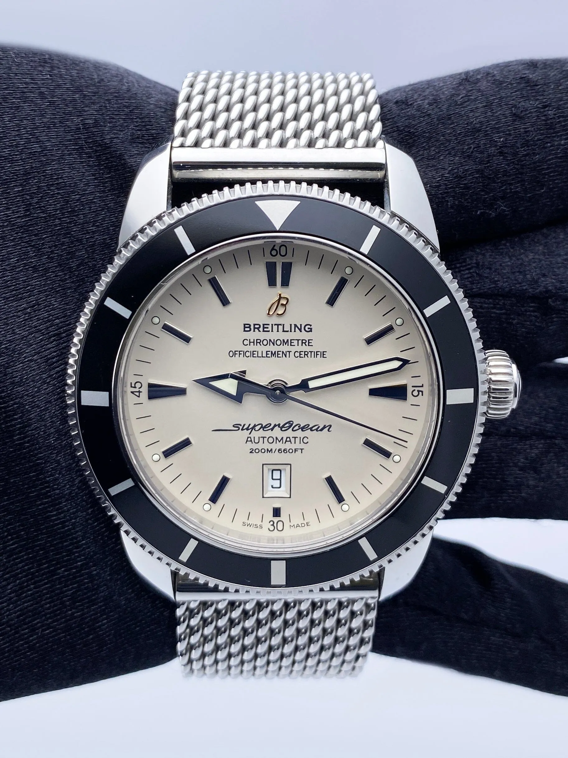 Breitling Superocean Heritage 46 A17320 White Dial Mens Watch Box Papers