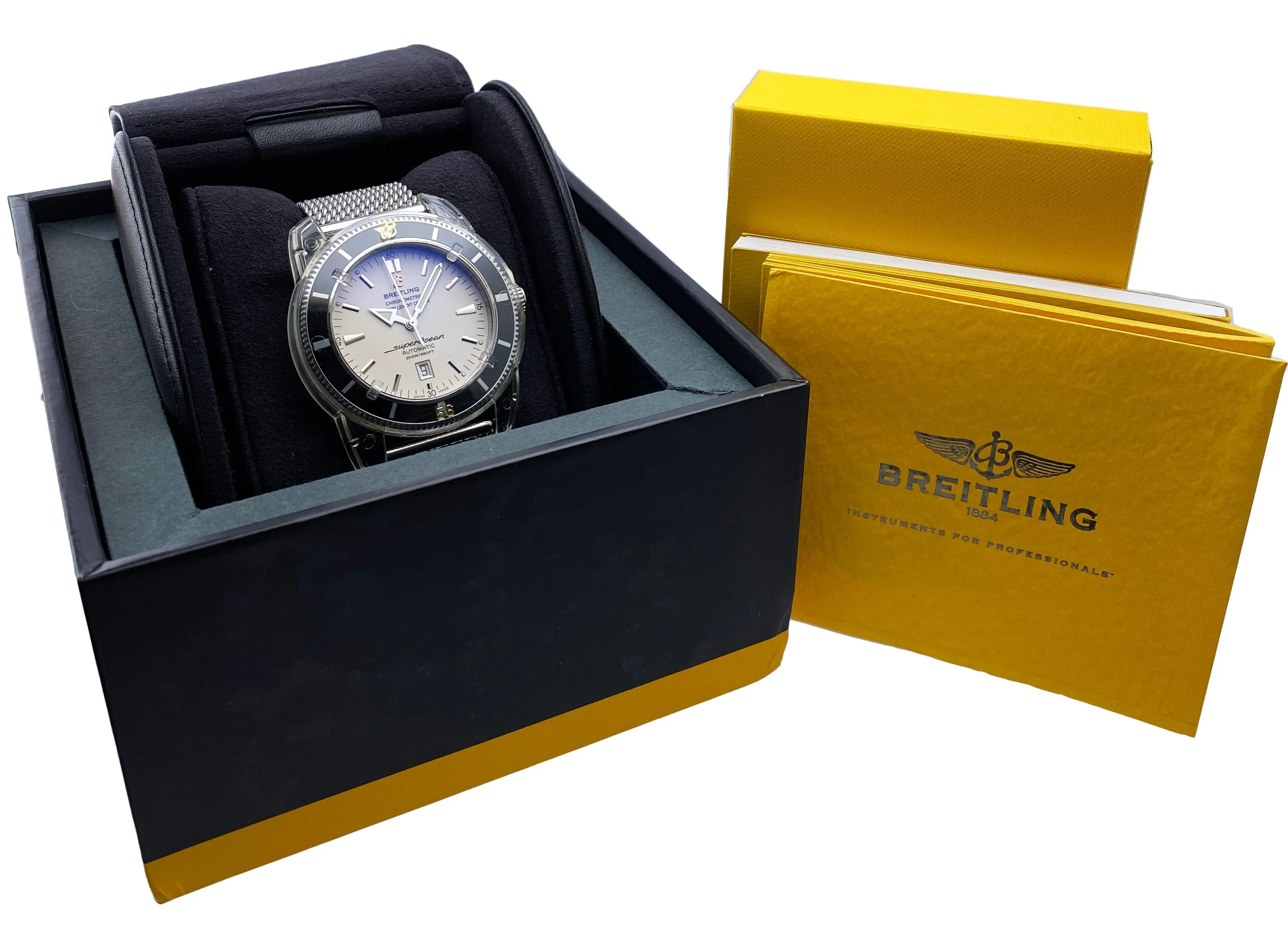 Breitling Superocean Heritage 46 A17320 White Dial Mens Watch Box Papers
