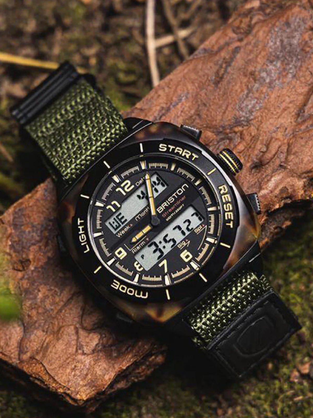 Briston Streamliner Adventure Acetate Green Army 44mm