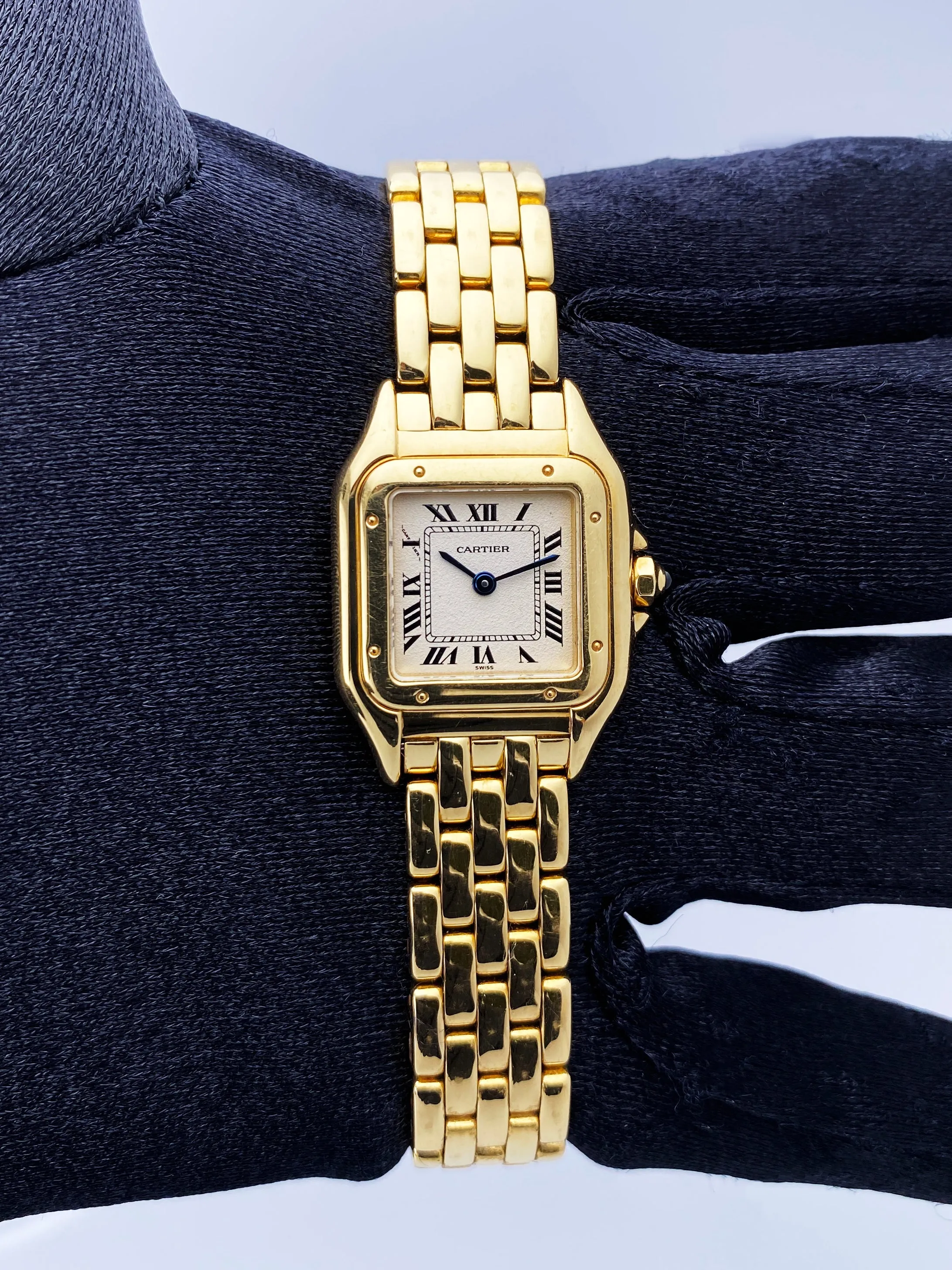 Cartier Panthere 1070 18K Yellow Gold Ladies Watch