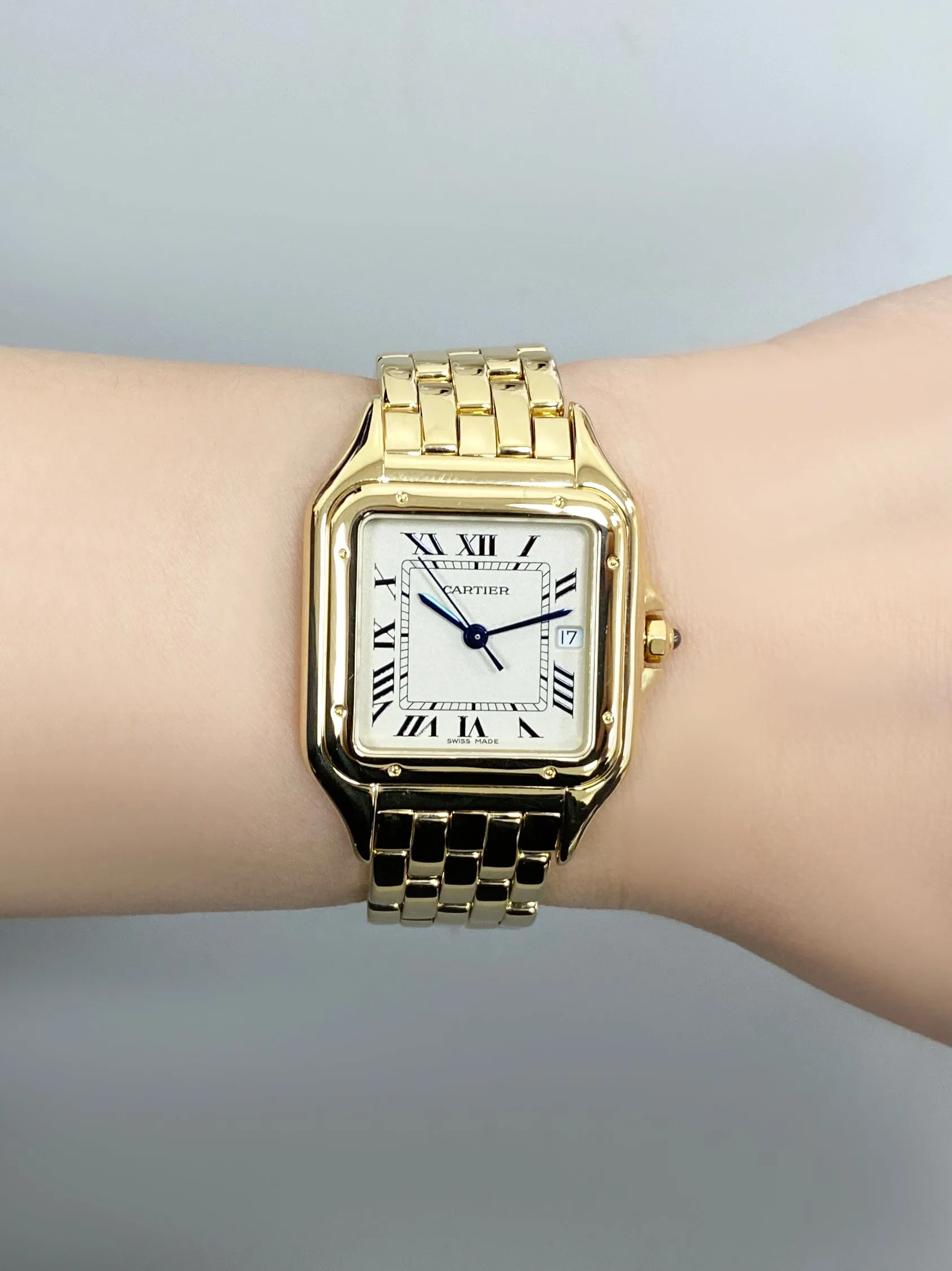 Cartier Panthere Midsize 83782747 18K Yellow Gold Mens Watch