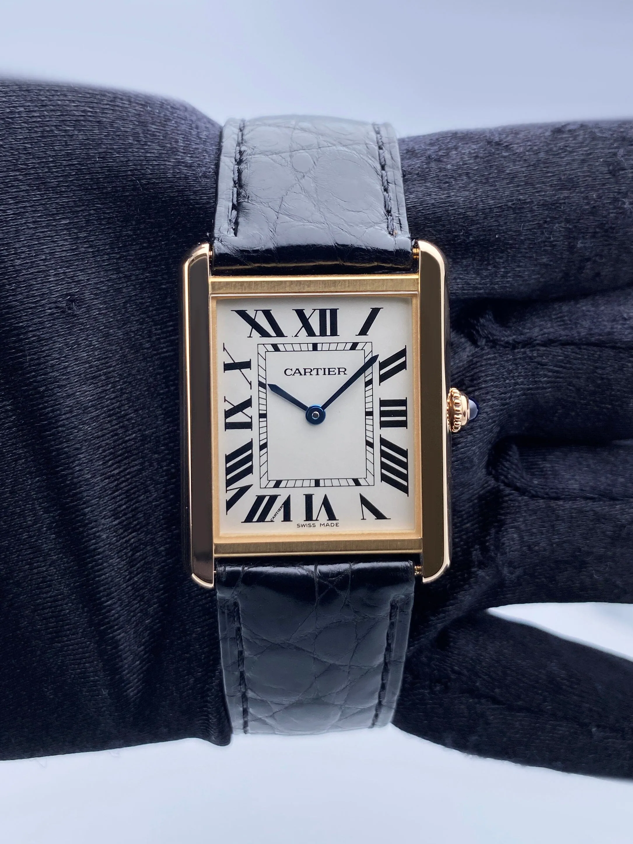 Cartier Tank Solo W5200025 18K Rose Gold Watch