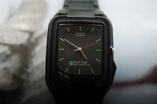 Casio Flip Top Data Bank Calculator Wristwatch FTP 30