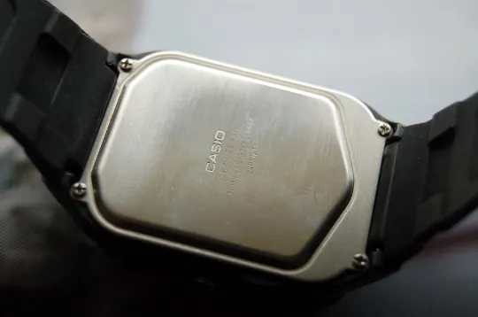 Casio Flip Top Data Bank Calculator Wristwatch FTP 30