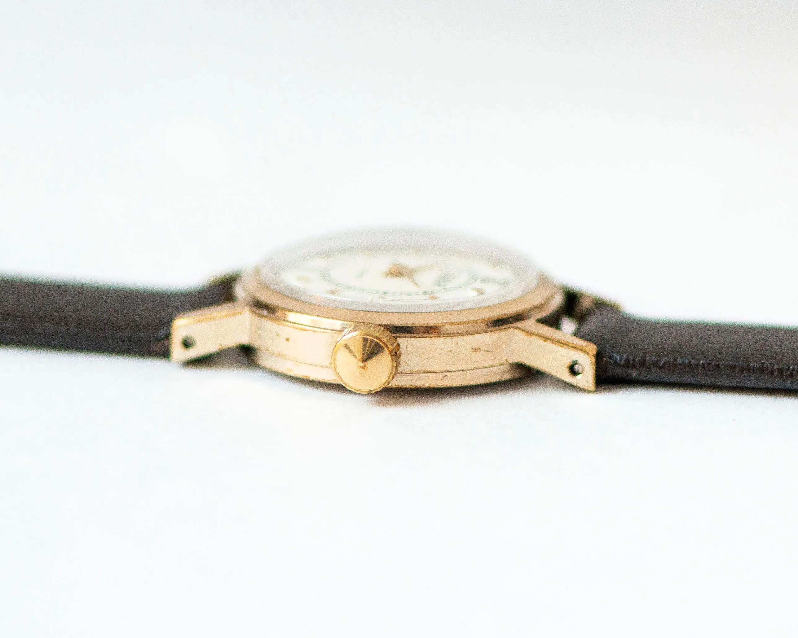 Chic women watch Glory gold plated, Roman numerals classic lady watch vintage, wristwatch for women wedding gift, new premium leather strap