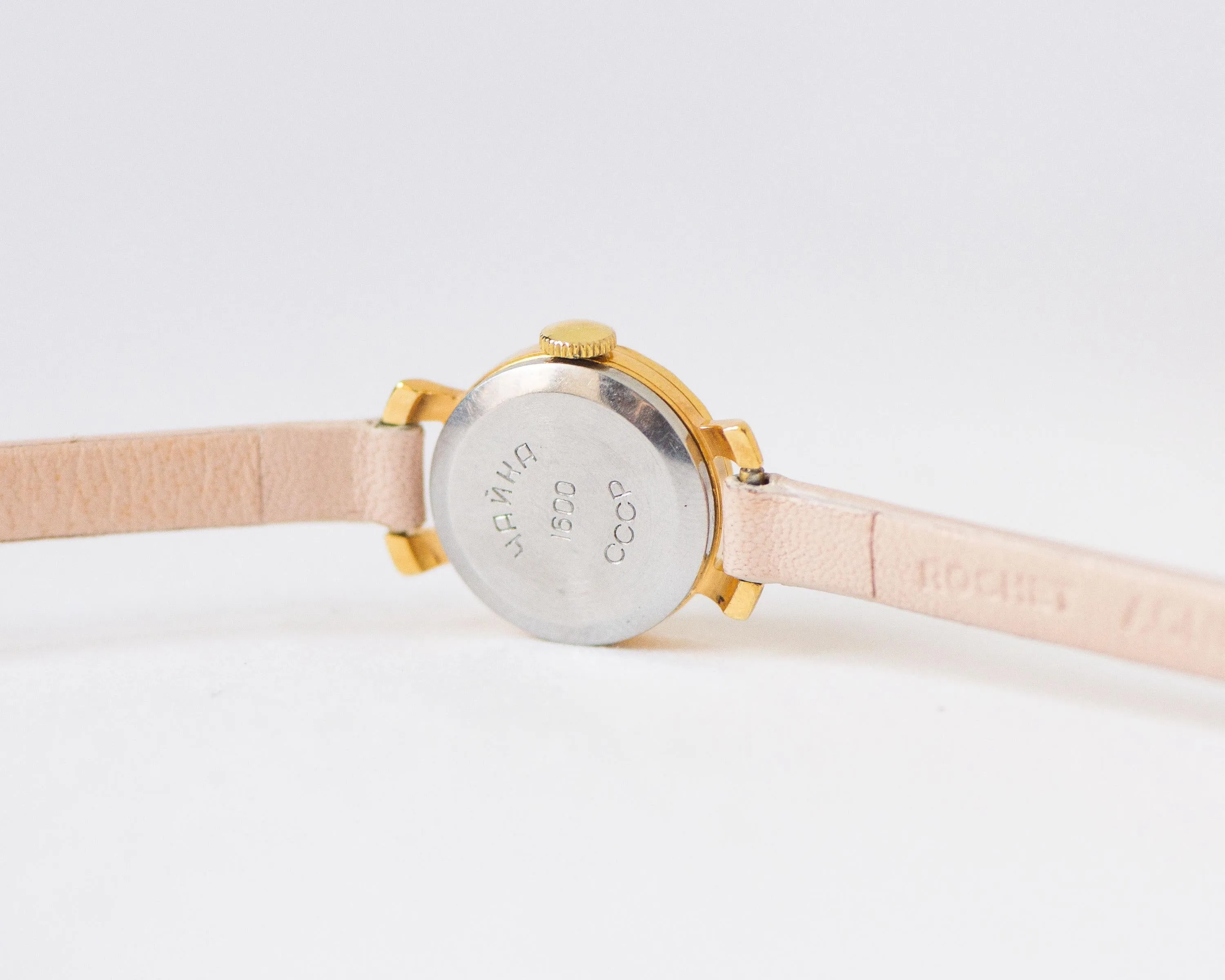 Delicate boho women's wristwatch gold plated floral case design, rare tiny watch Seagull classic beauty gift, new premium leather strap