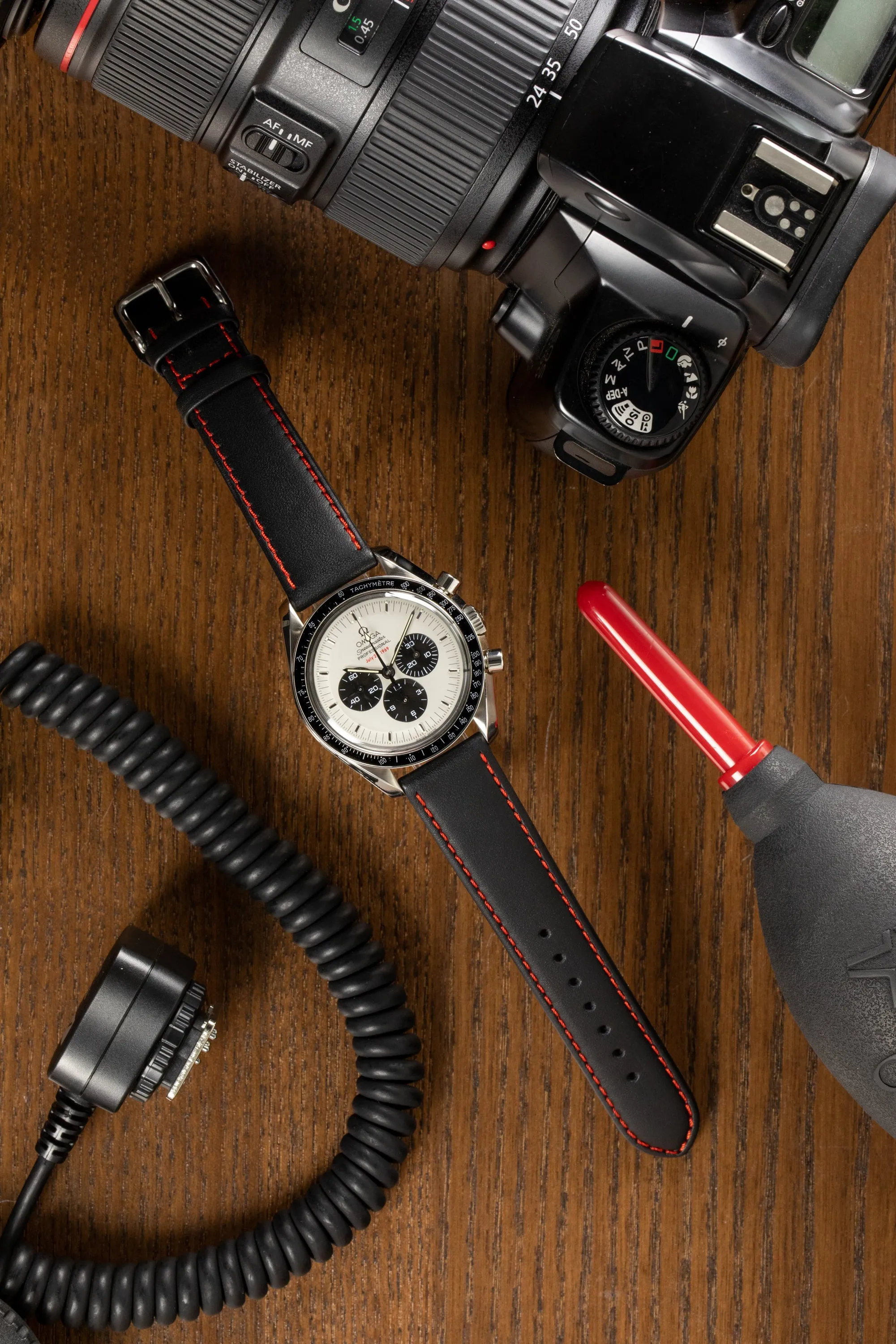 Di-Modell DENVER Calf Leather Watch Strap in BLACK / RED