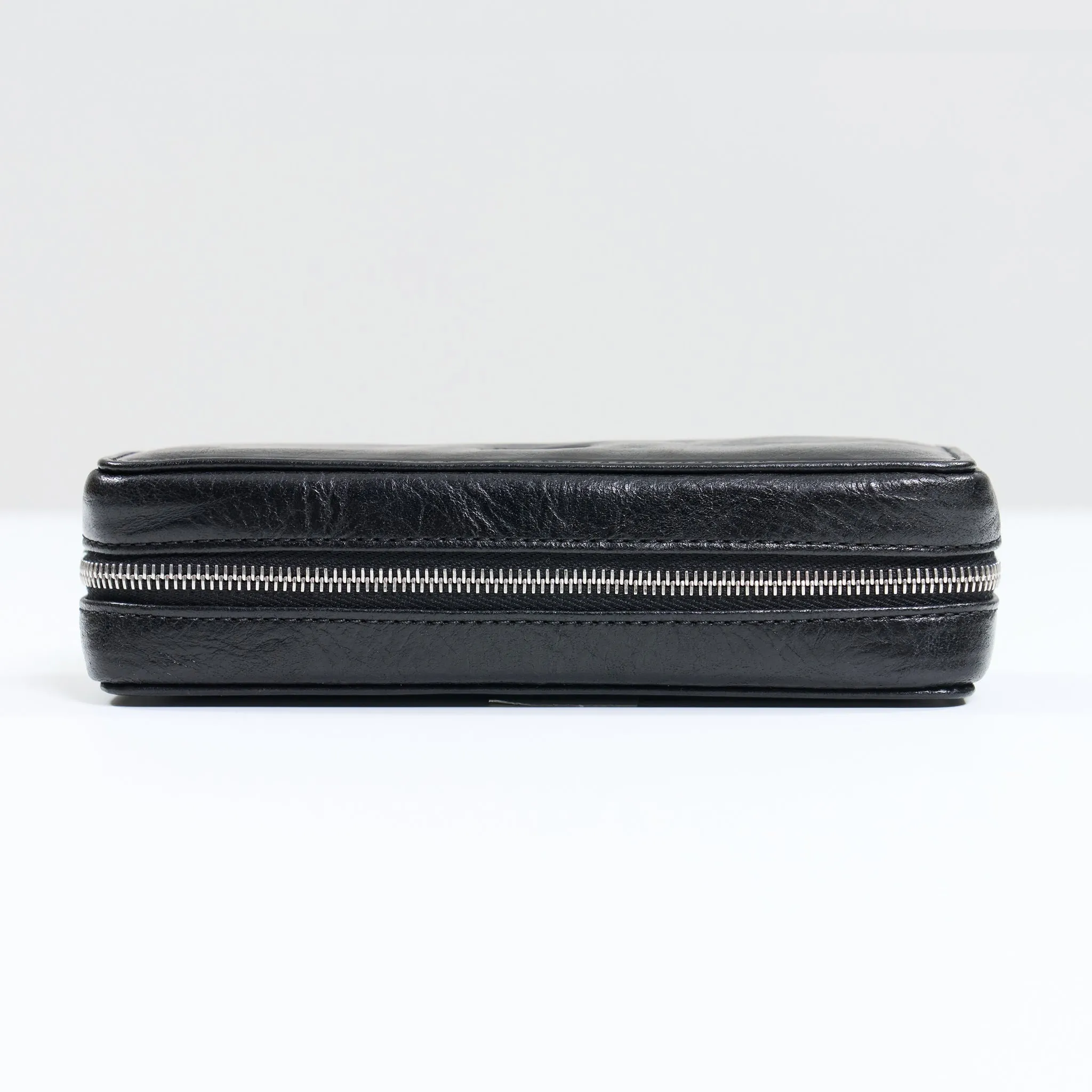 DISTRESSED BLACK DUO POUCH FOR TWO WATCHES