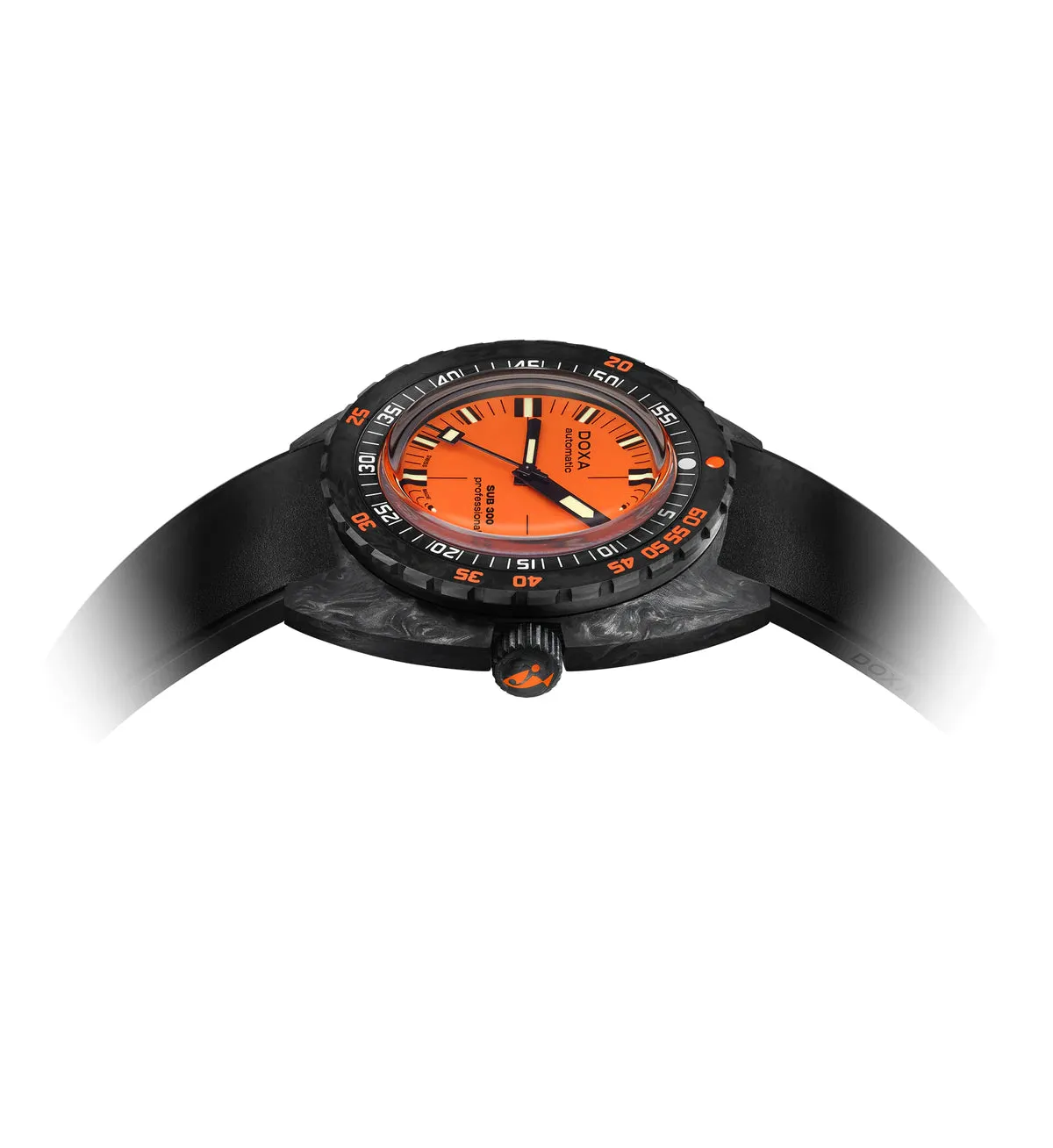 DOXA SUB 300 CARBON PROFESSIONAL BLACK RUBBER
