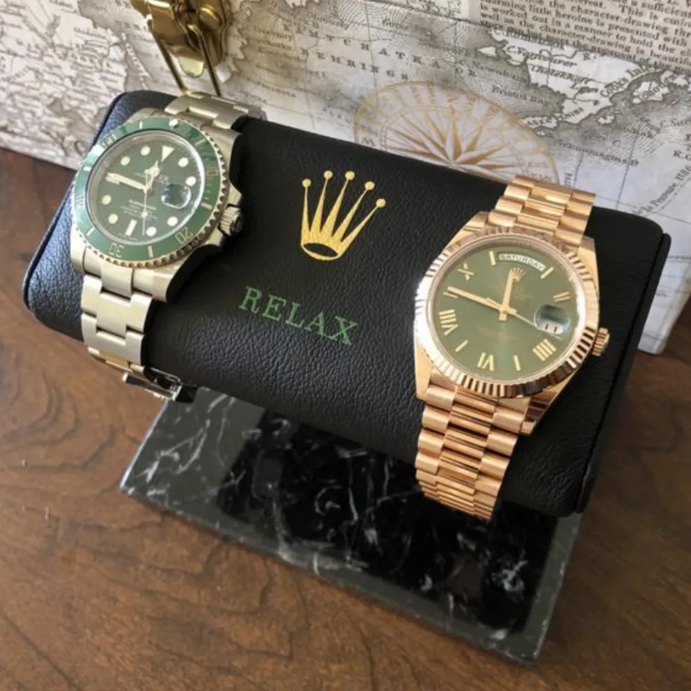 DUO Watch Stand