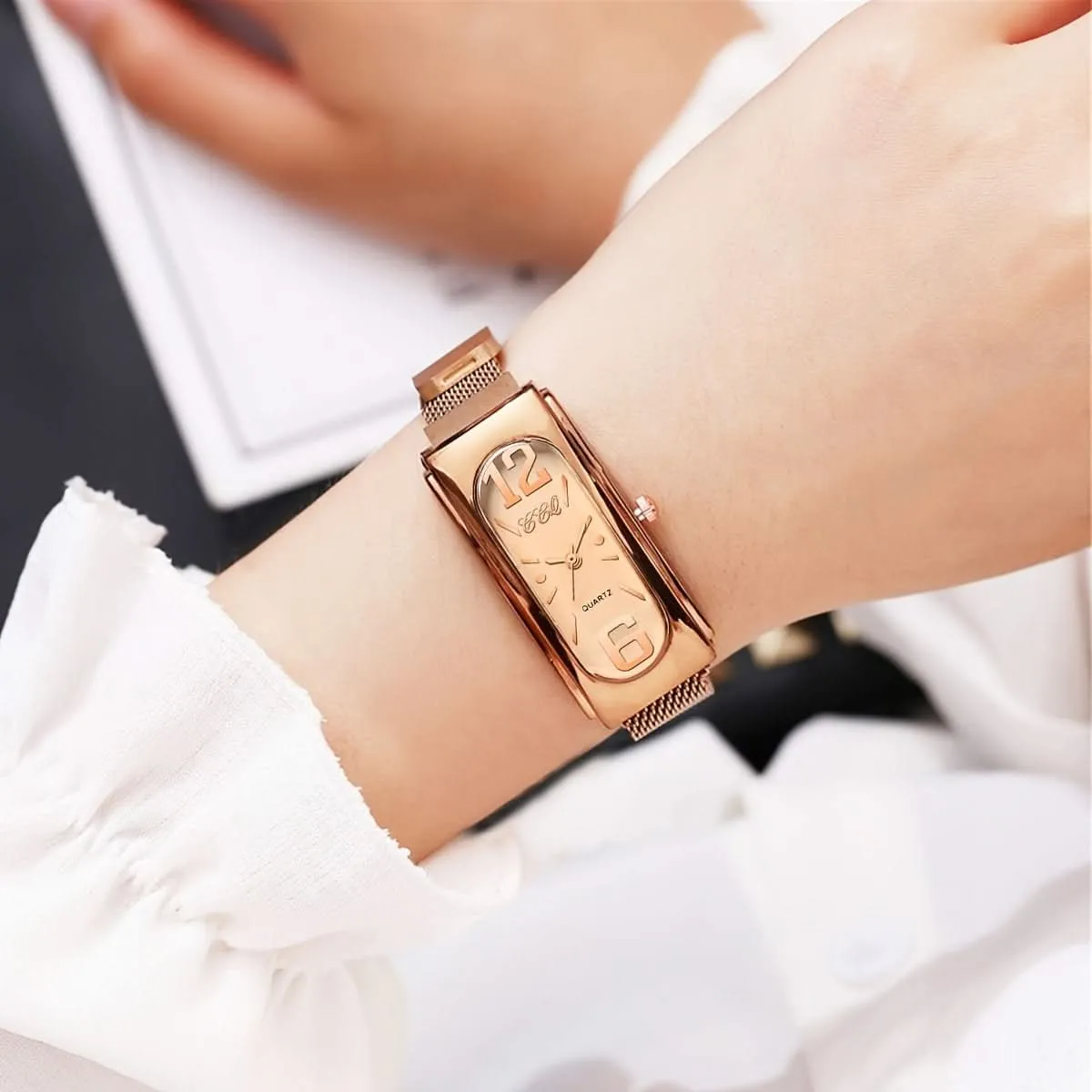 Exquisite Stainless Steel Mesh Band Quartz Watch Set ( 2pcs. set)