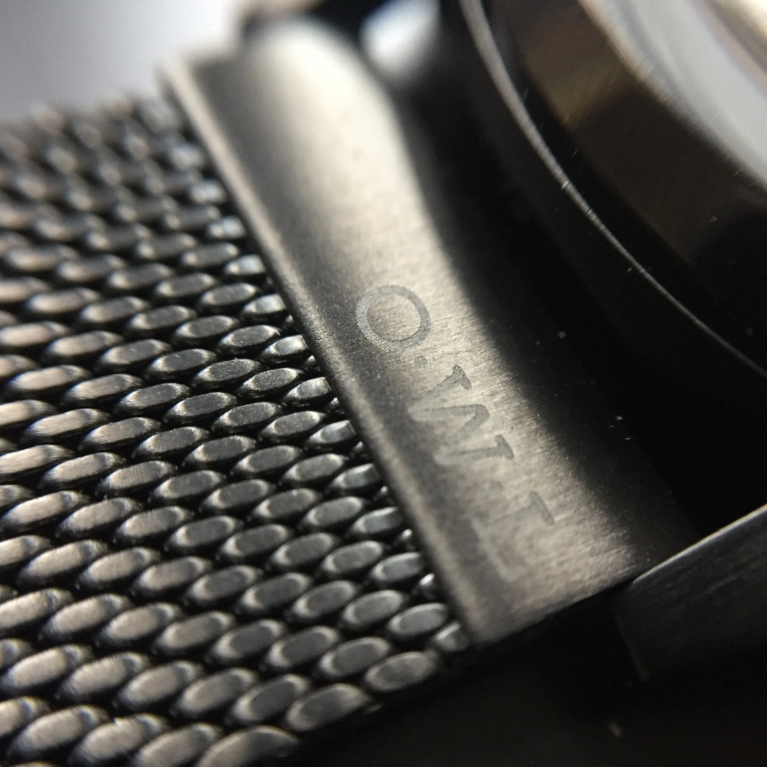 FILTON BLACK CASE & BLACK MESH STRAP WITH SILVER DIAL - LIMITED EDITION