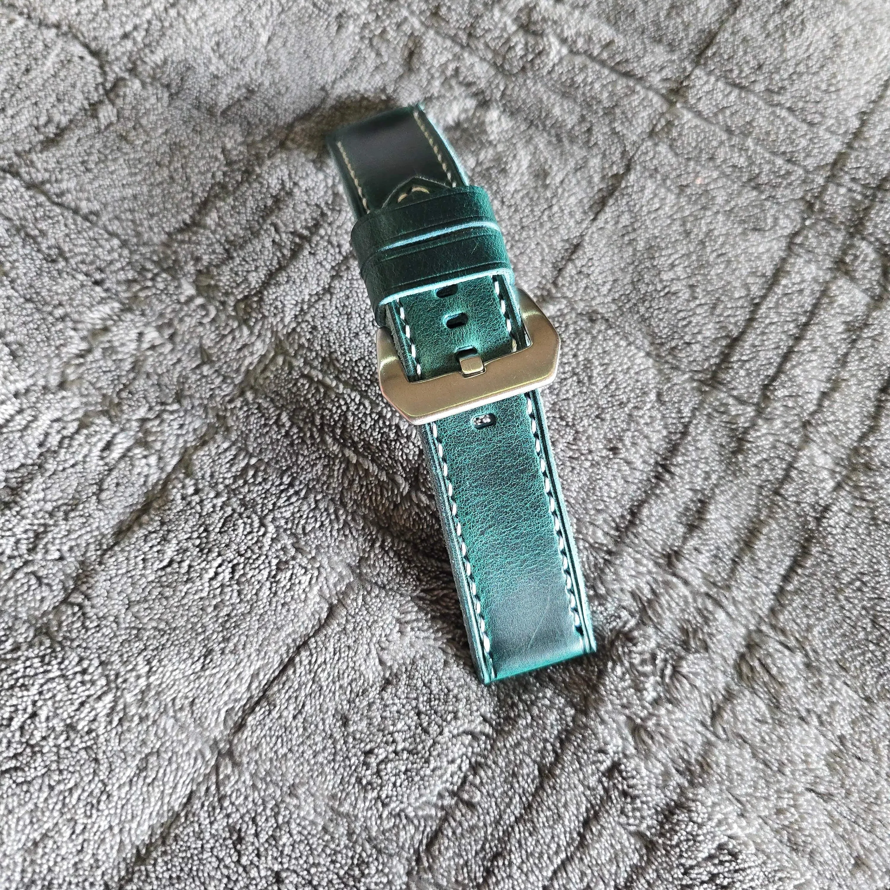 Handmade leather strap for luminor panerai