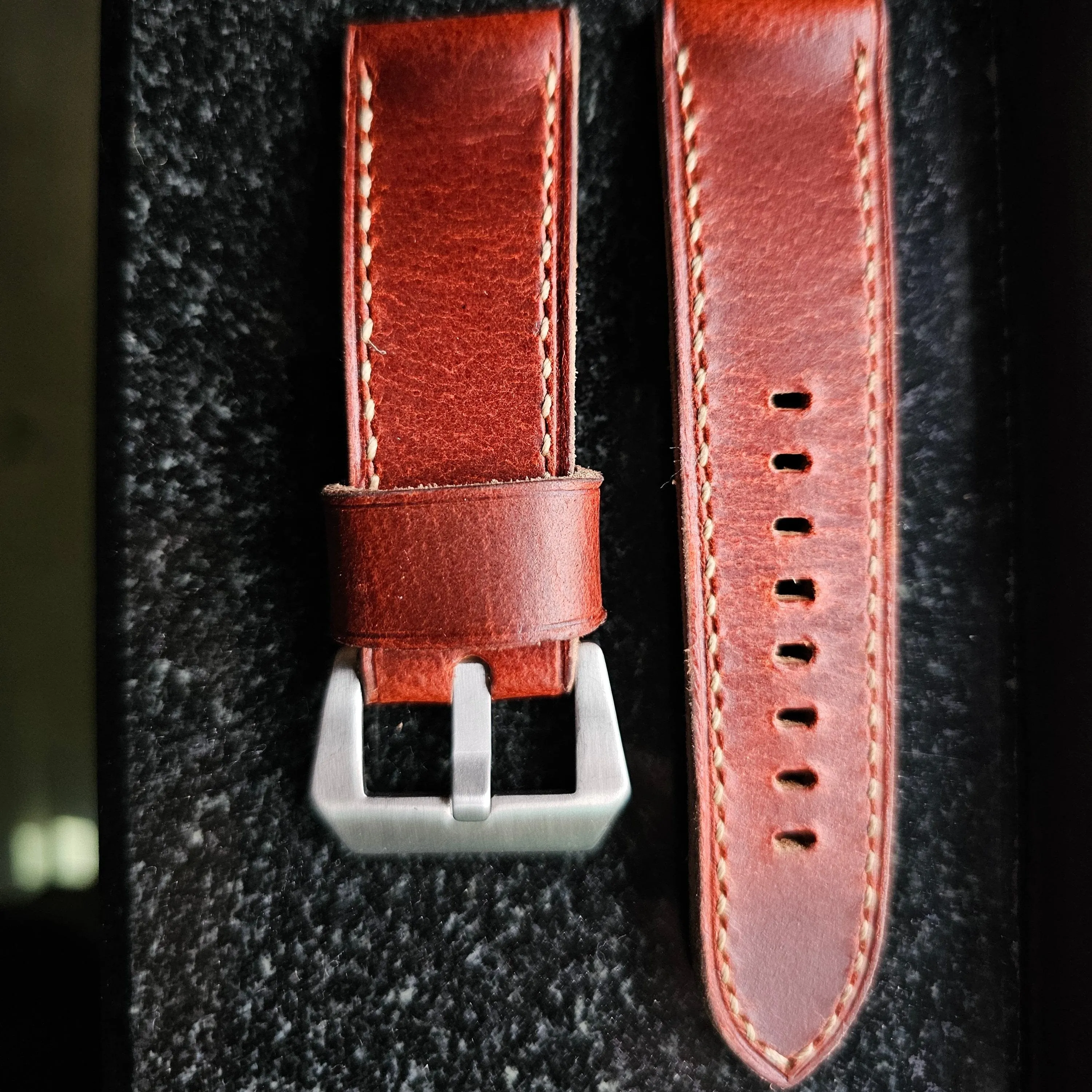 Handmade leather strap for luminor panerai