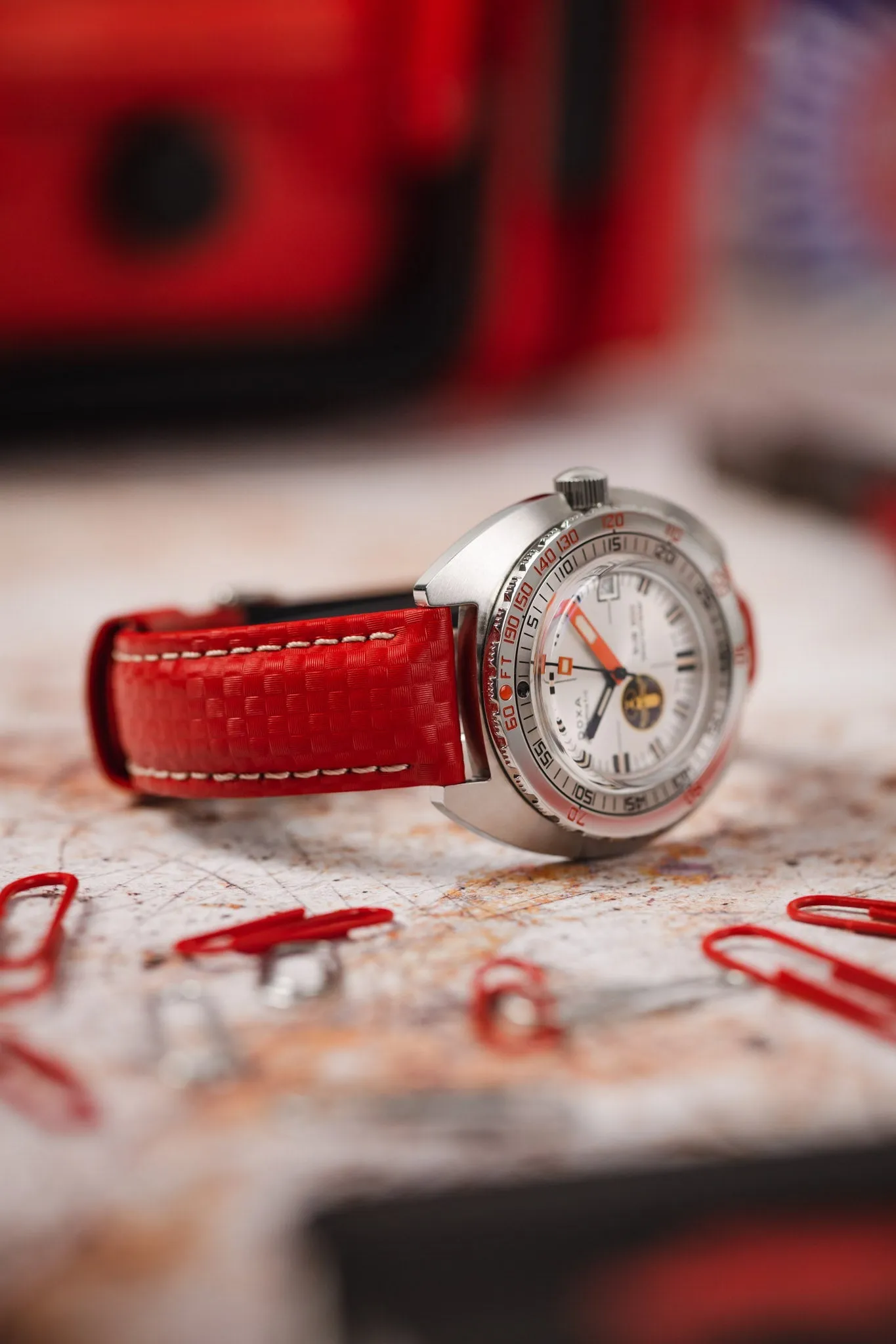 Hirsch CARBON Embossed Water-Resistant Leather Watch Strap in RED