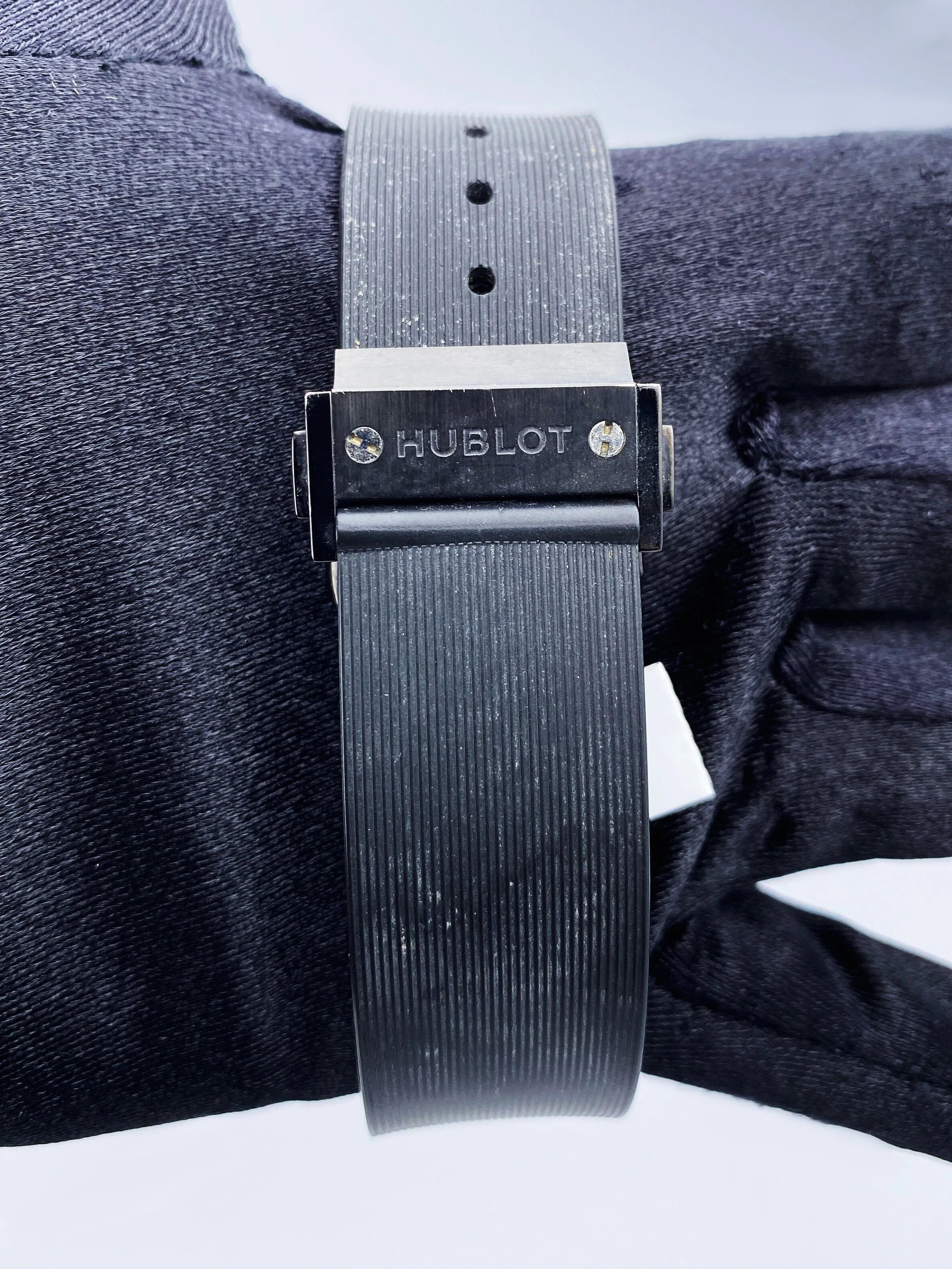 Hublot Classic Fusion 542.CM.1770.RX Black Ceramic Mens Watch
