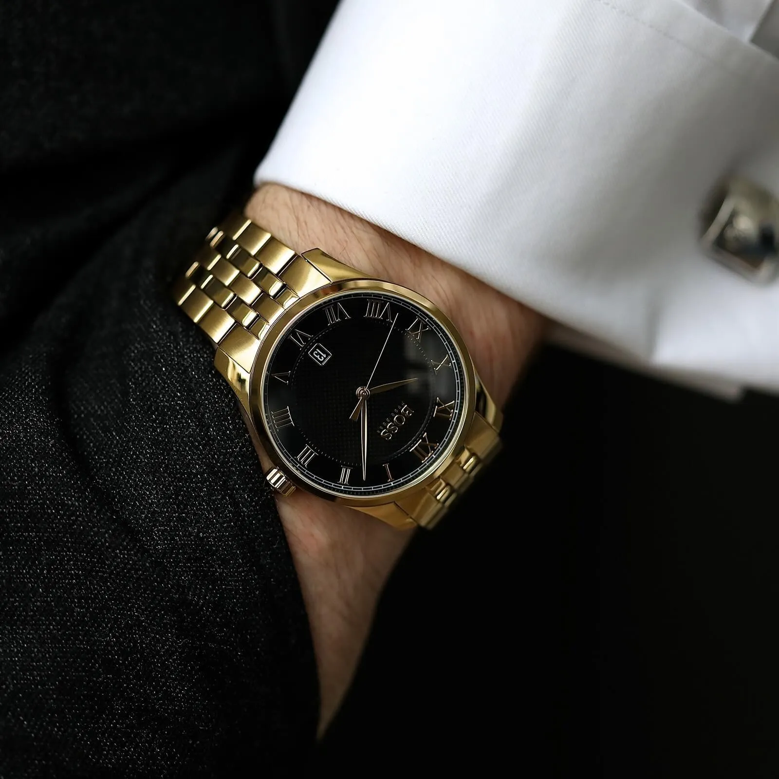 Hugo Boss 1513739 Master Black Dial Gold Bracelet Quartz Men's Watch