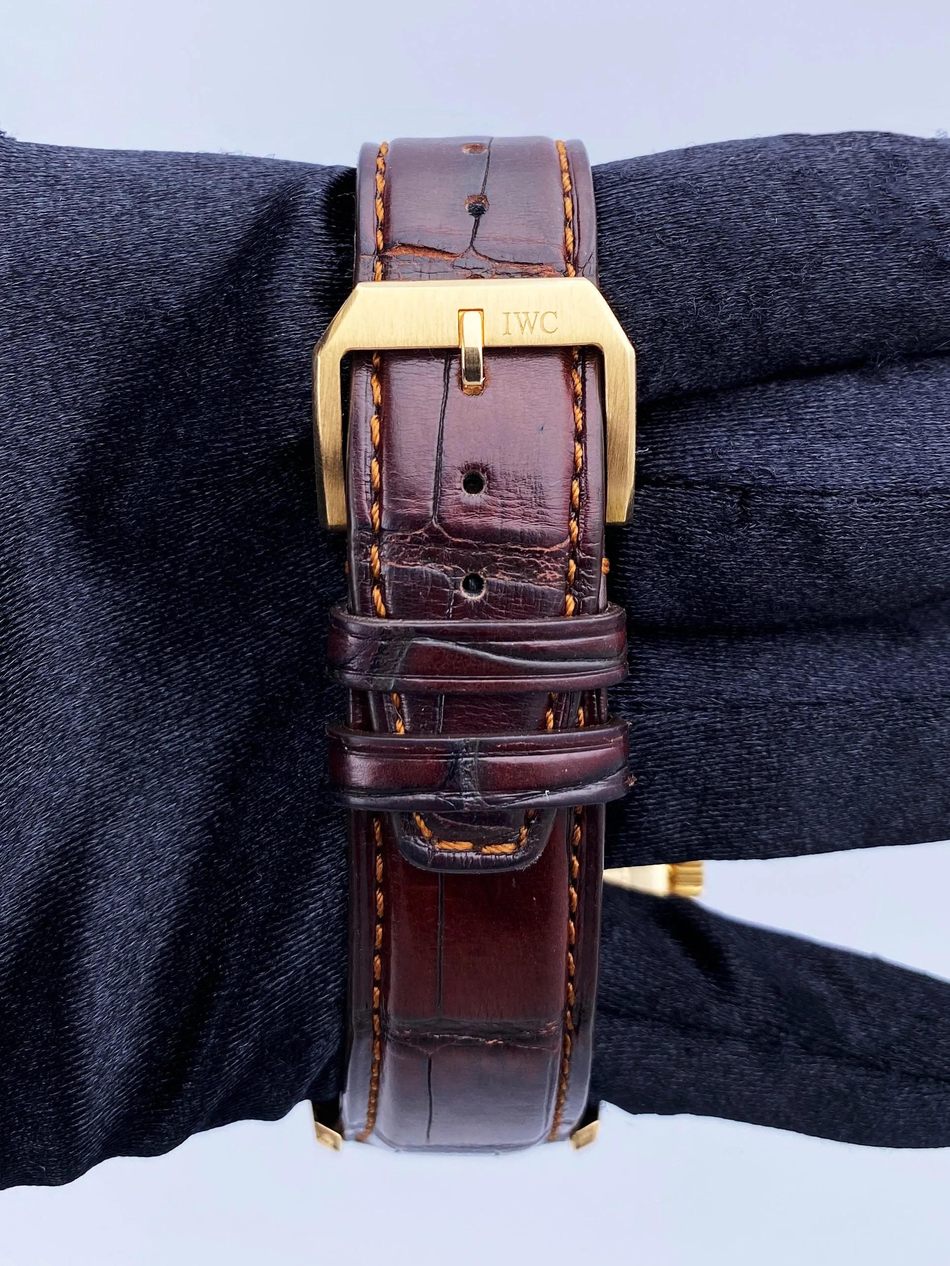 IWC Portugieser IW371402 18K Yellow Gold Mens Watch Box Papers