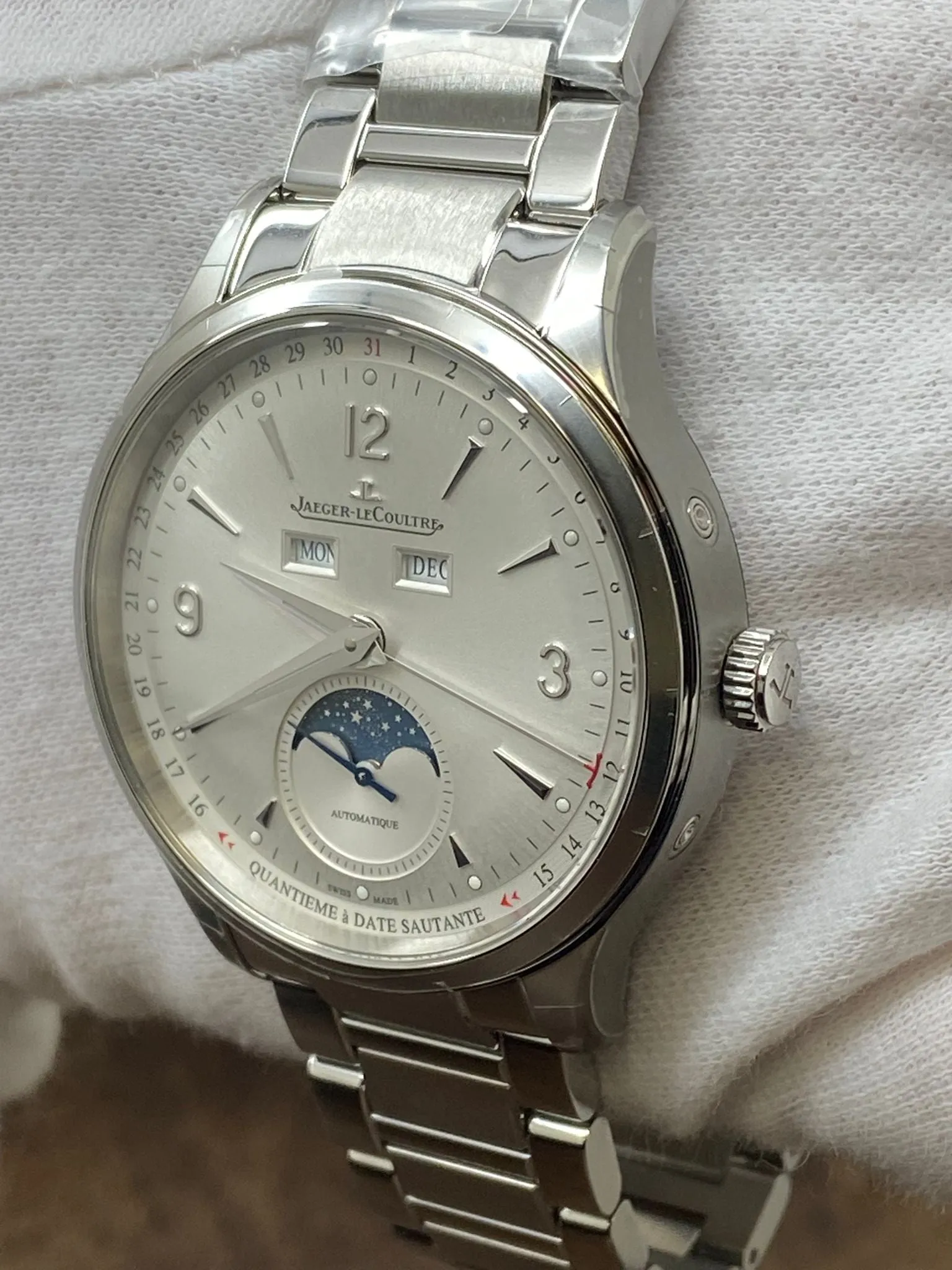 Jaeger LeCoultre Master Control Calendar 40mm Q4148120 Silver Dial Automatic Men's Watch