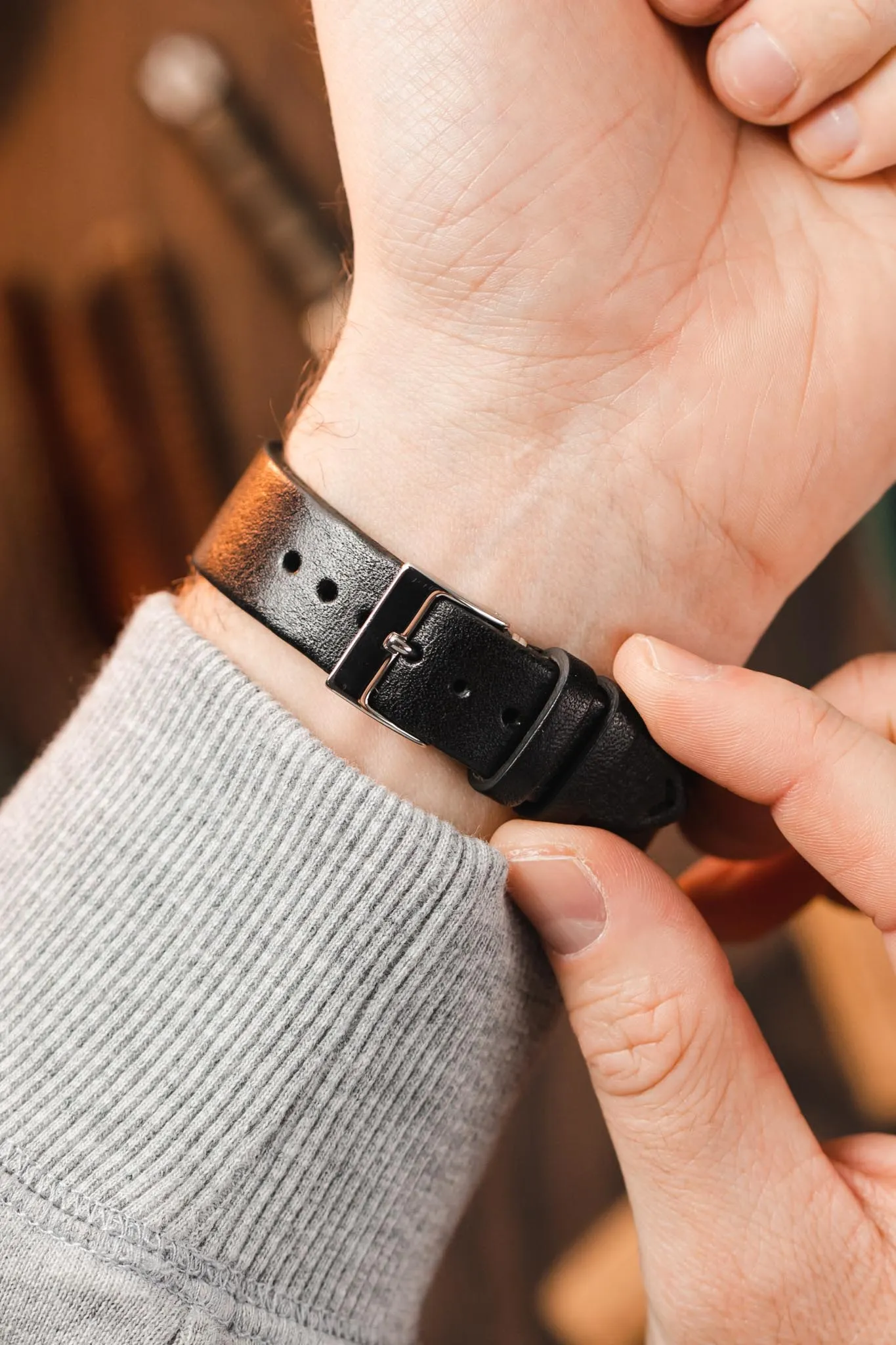 JPM Italian Vintage Leather Watch Strap in BLACK