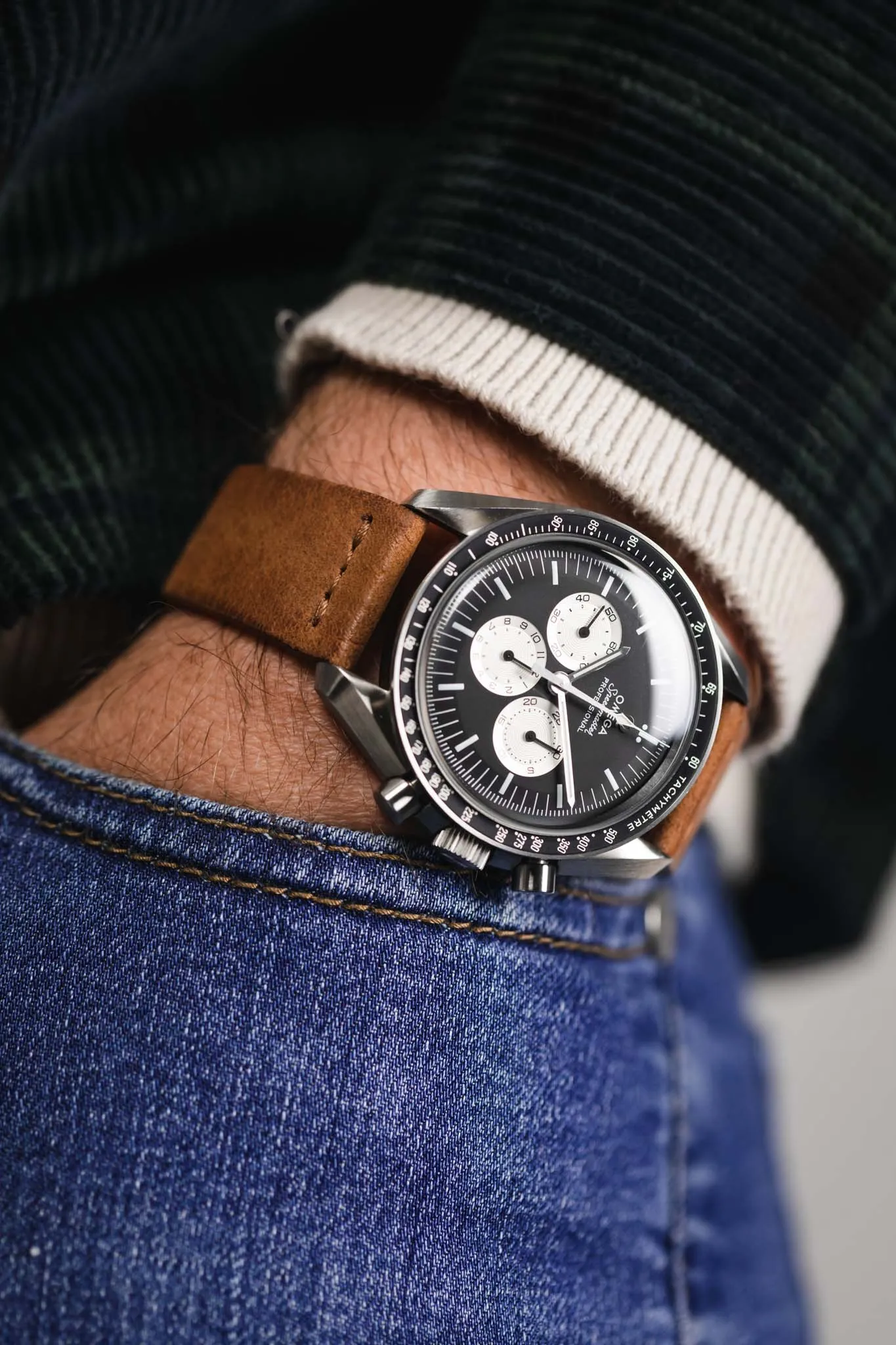JPM Italian Vintage Leather Watch Strap with Tonal Stitch in MID BROWN