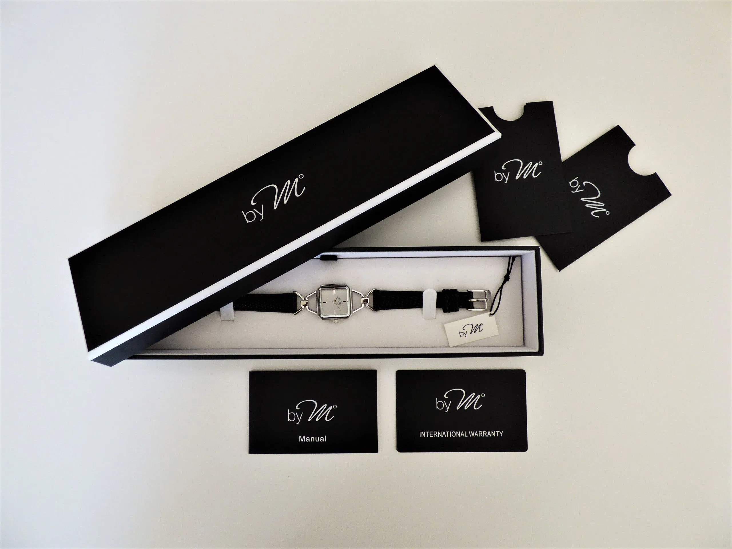 Link GD Opal - Gold Case, Champagne Gold Dial, Beige Leather Strap