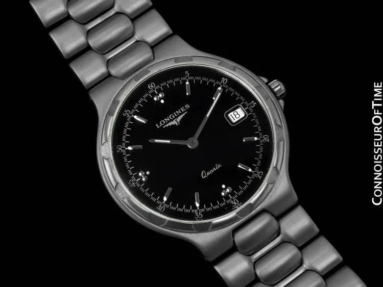 Longines Conquest Mens Bracelet Dress Watch, Quartz, Date, Waterproof - Stainless Steel