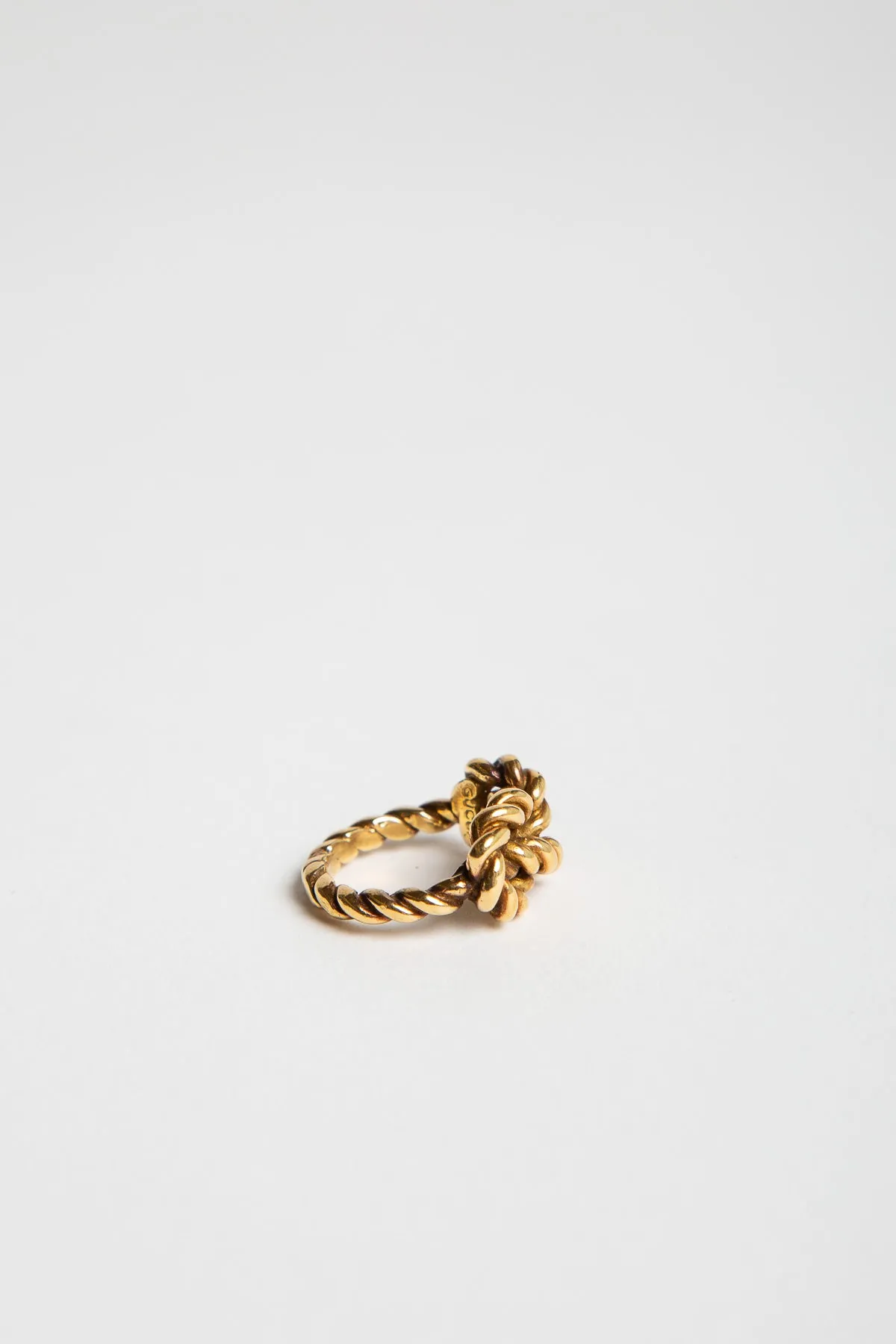 MAXFIELD PRIVATE COLLECTION | 1960'S 18K KNOT RING