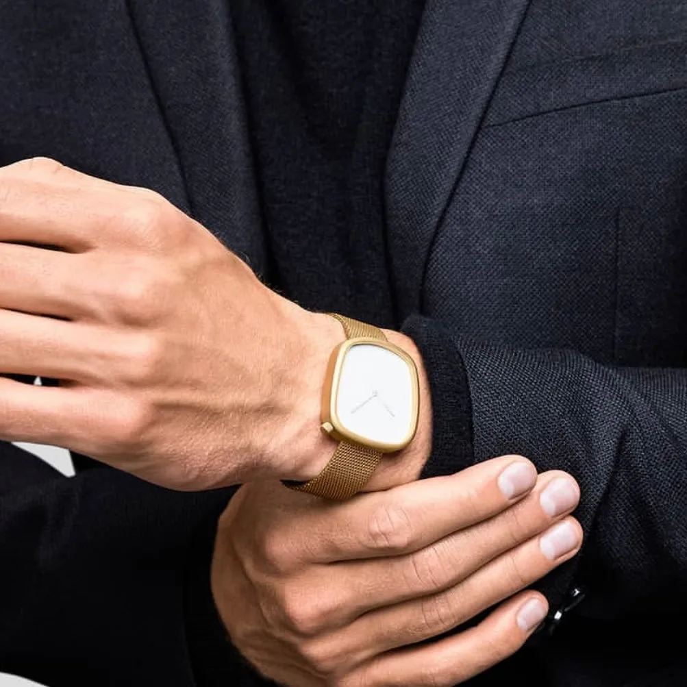 Minimalist Mesh Chain Watch