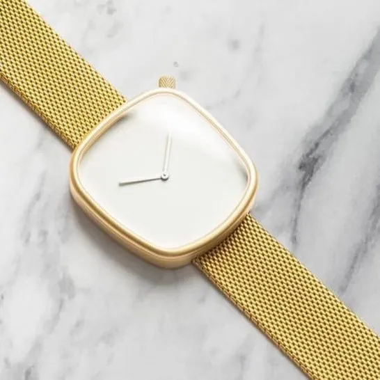 Minimalist Mesh Chain Watch