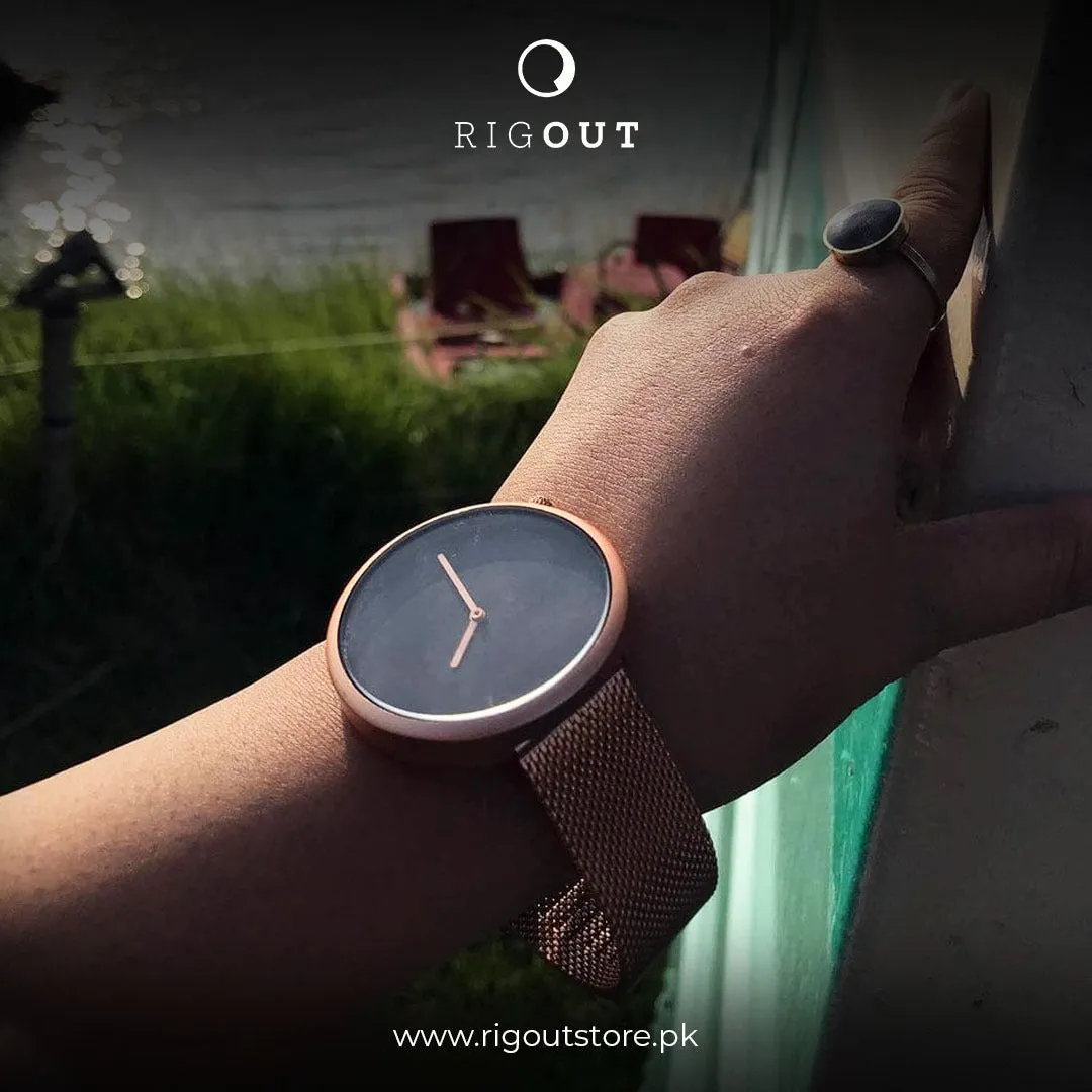 Minimalist Mesh Chain Watch
