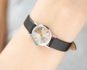 Minimalist women's watch retro Ray, silver shade lady watch classic jewelry, vintage watch for women preppy style, new genuine leather strap