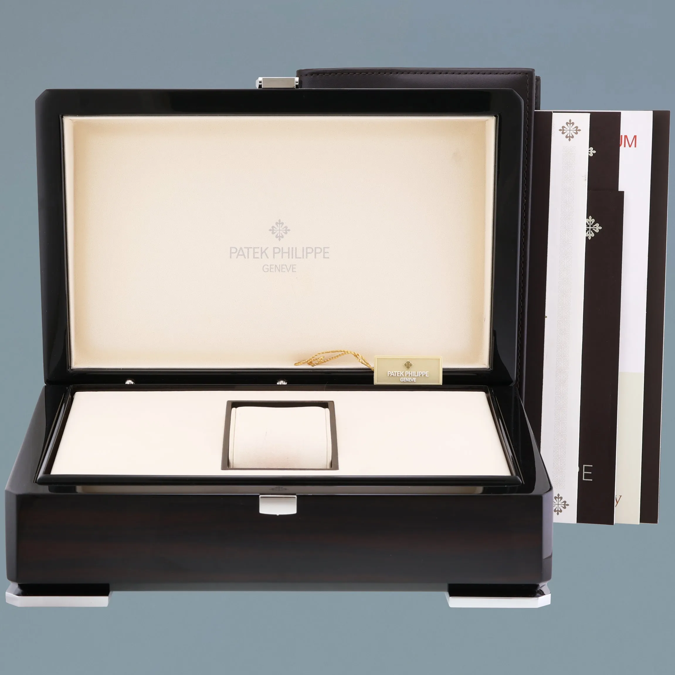 MINT 2018 PAPERS Patek Philippe 5146G White Gold Annual Calendar 39mm Moon Watch