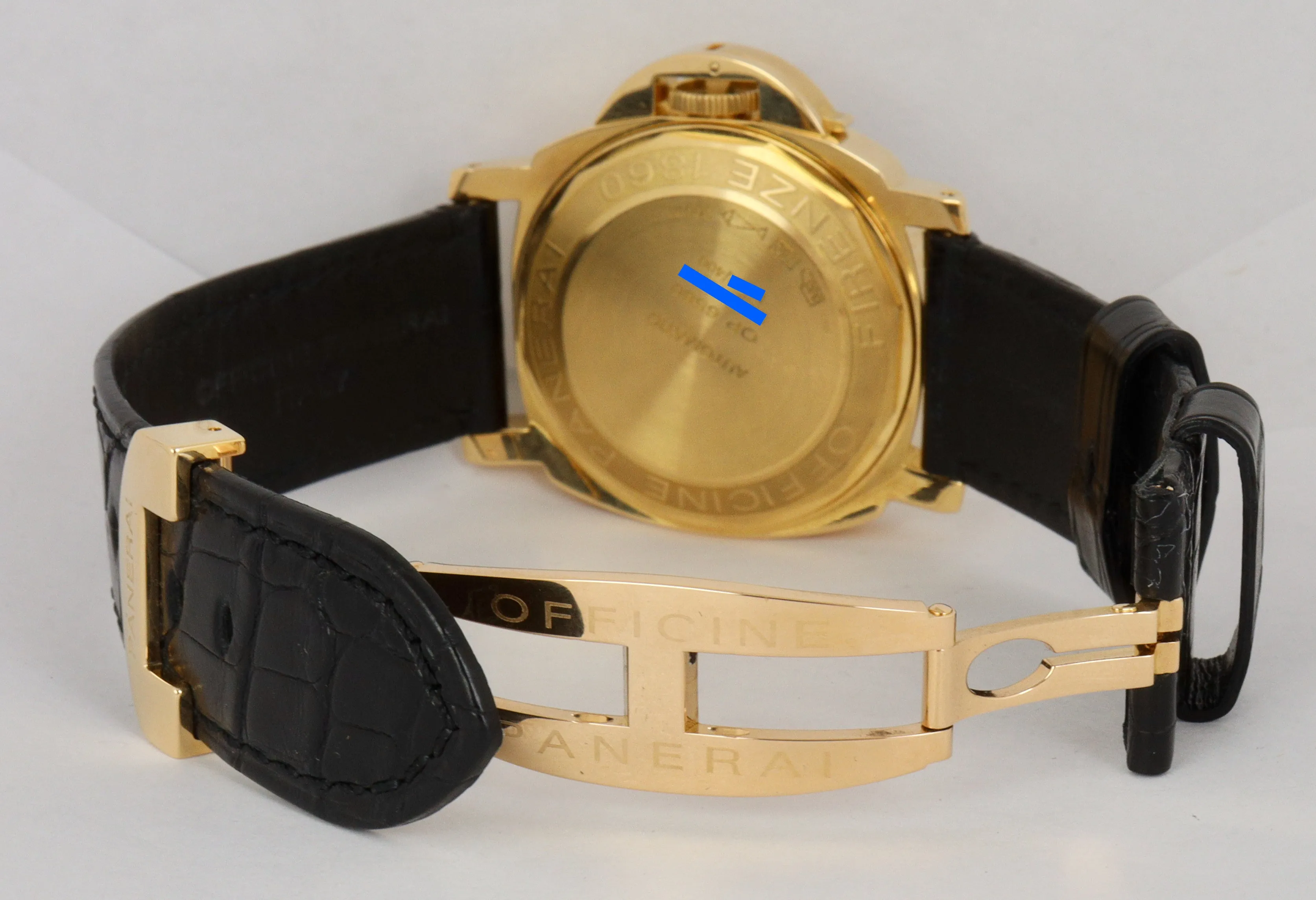 MINT Panerai Luminor Marina PAM 140 18K Yellow Gold Carbon Fiber 44mm PAM00140
