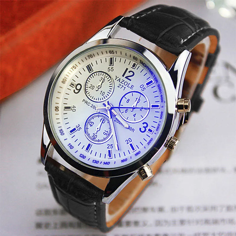 MONTRE AVEC RETRO-ECLAIRAGE POUR HOMMES