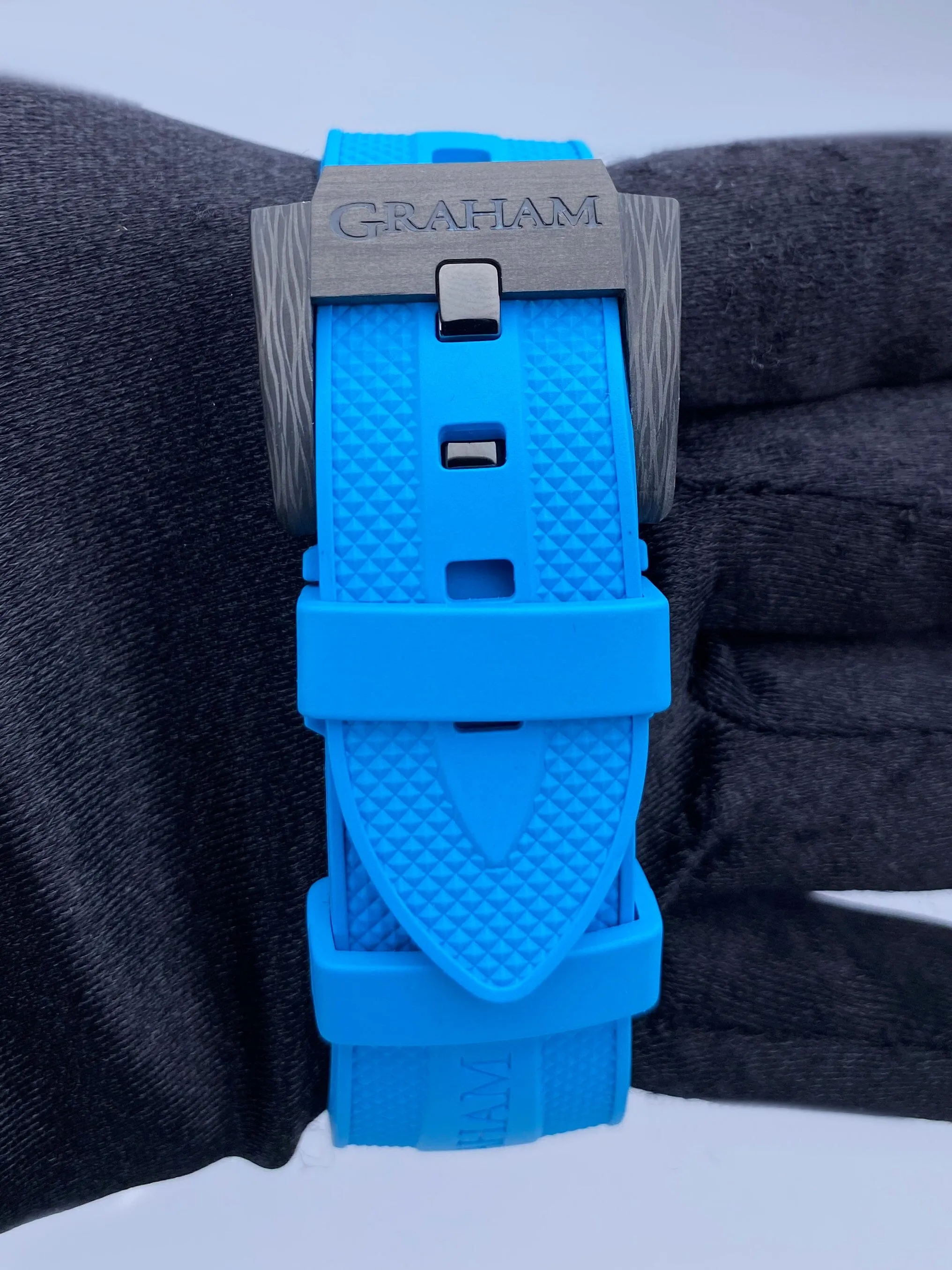 New Graham Chronofighter Oversize Superlight Carbon Blue Mens Watch Box Papers