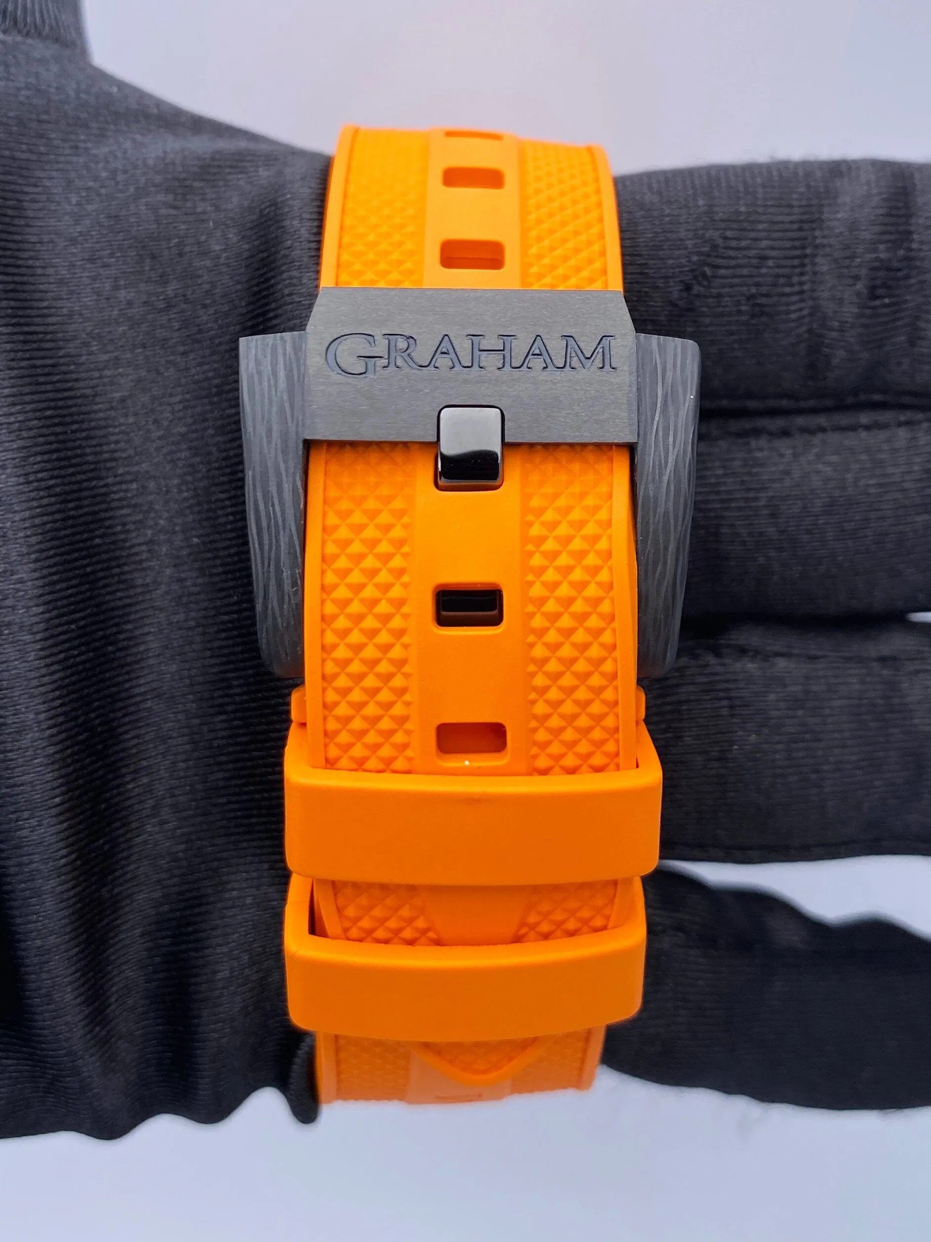 New Graham Chronofighter Oversize Superlight Carbon Orange Mens Watch Box Papers