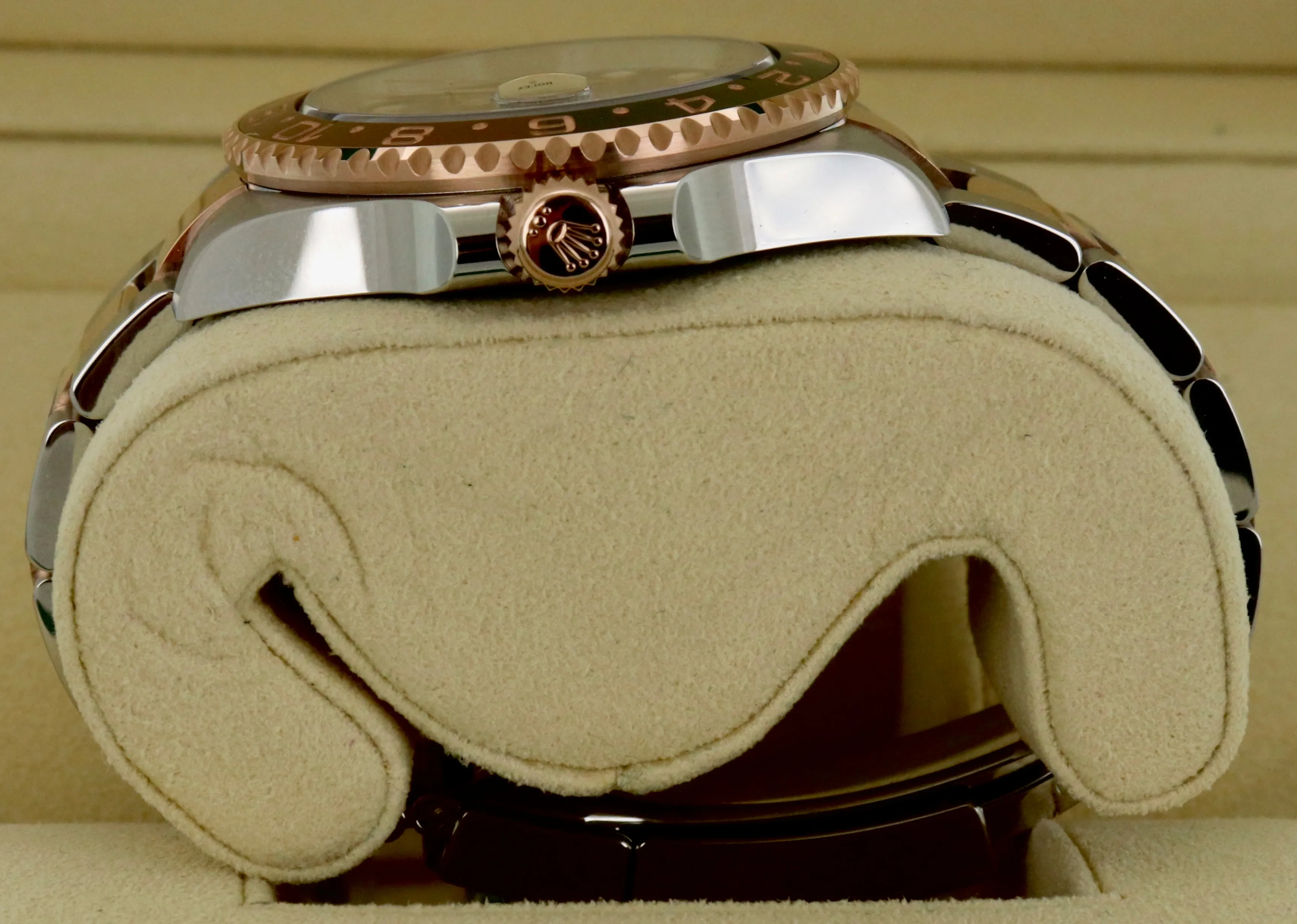 NEW JUNE 2019 Rolex GMT Master II Root Beer Rose Gold Two Tone 126711 CHNR Watch