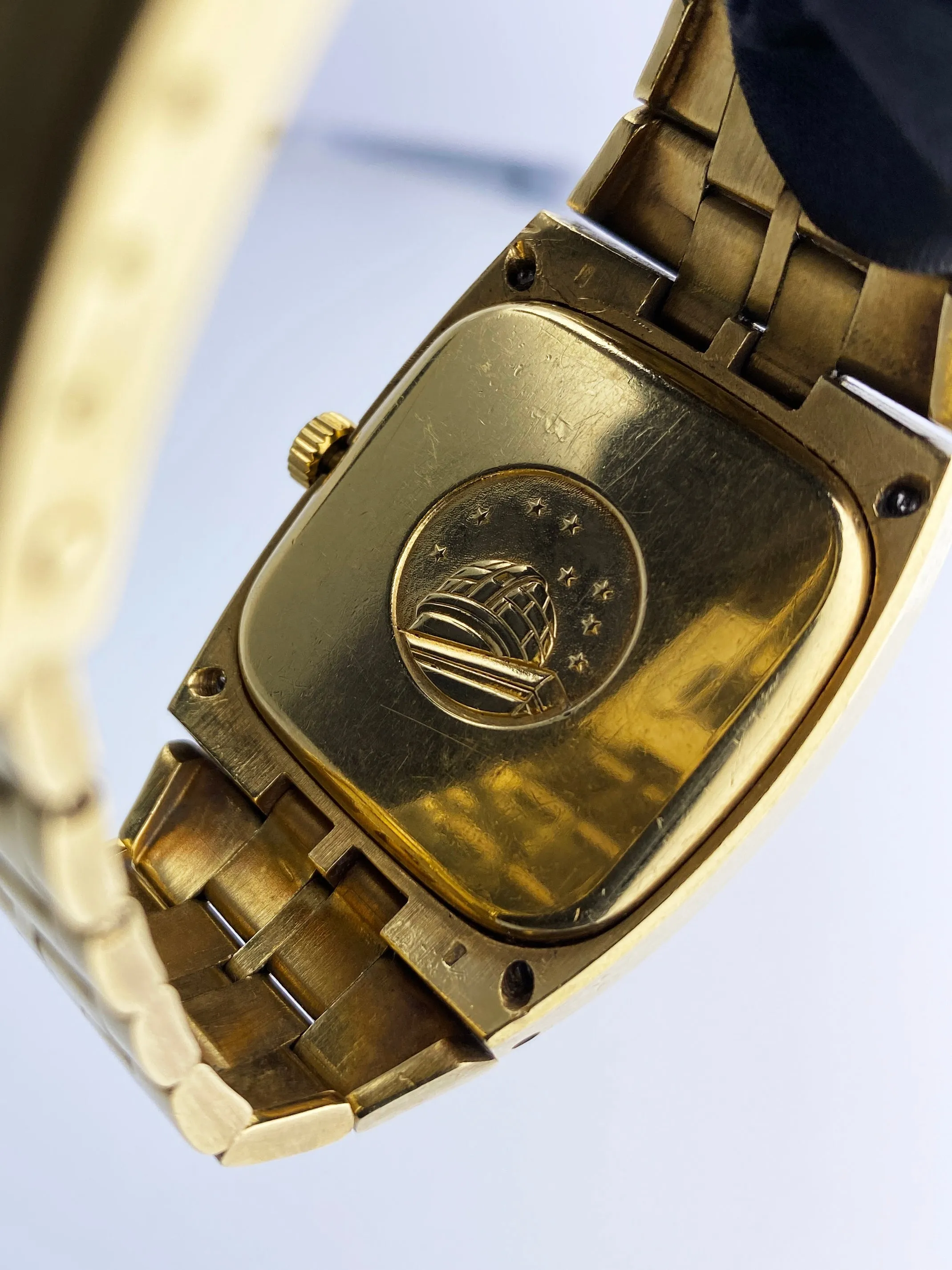 Omega Constellation Vintage 18K Yellow Gold Mens Watch
