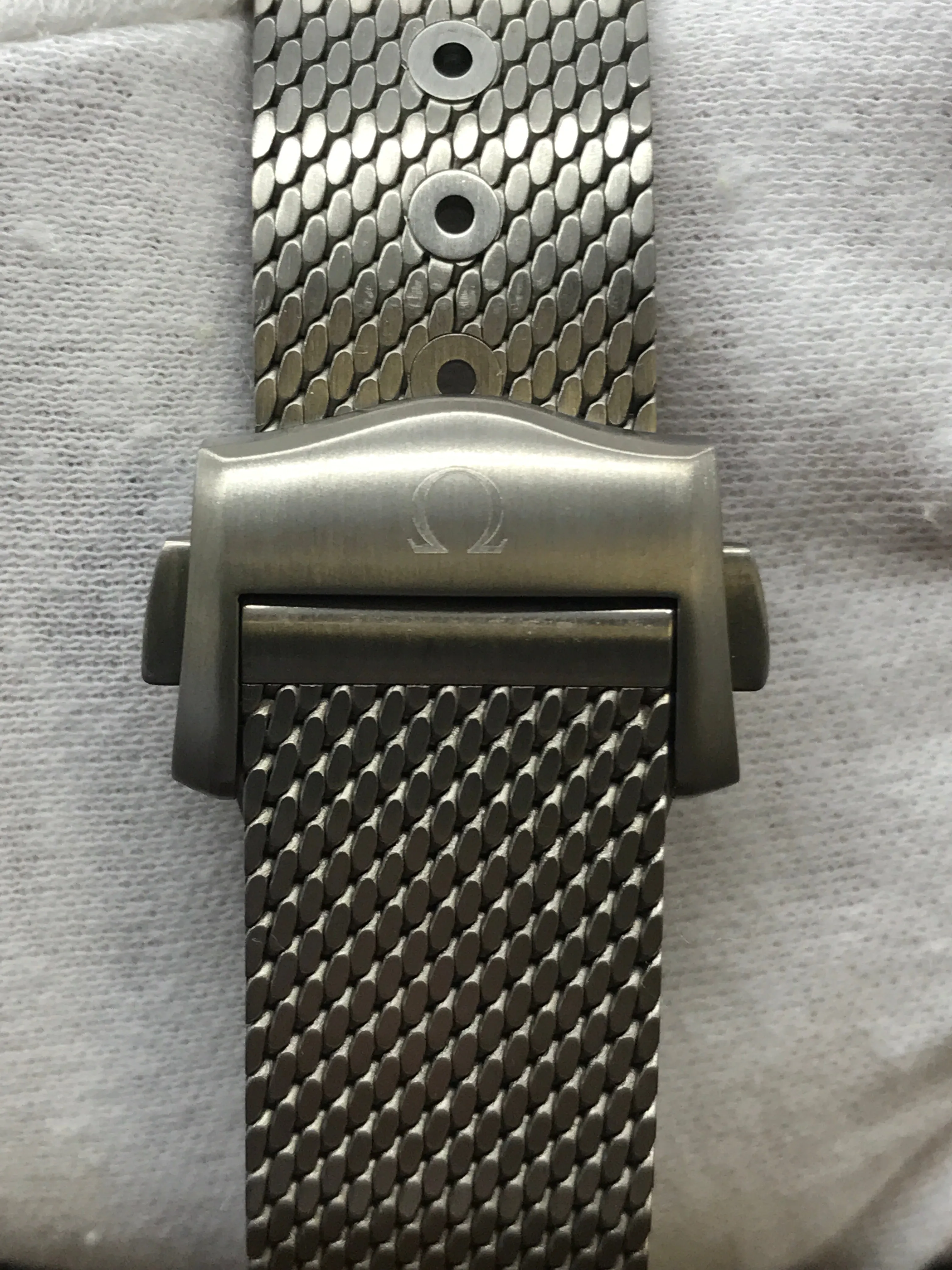Omega Seamaster Diver 300M No Time to Die 007 James Bond 210.90.42.20.01.001 Brown Dial Automatic Men's Watch