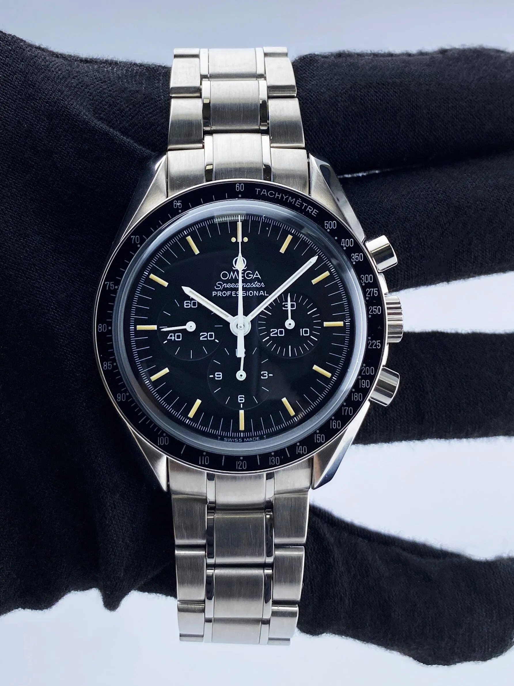 Omega Speedmaster MOONWATCH 3570.50.00 Mens Watch